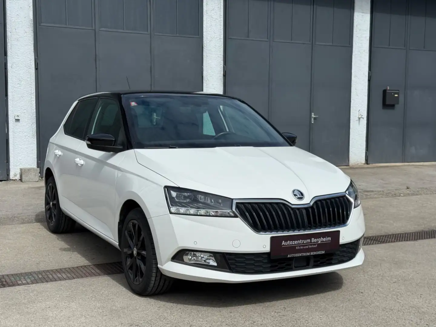 Skoda Fabia Style 1,0 TSI DSG Weiß - 1