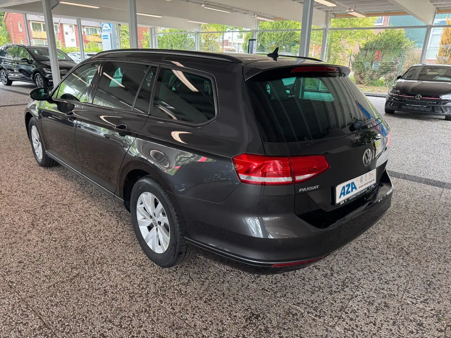 Volkswagen Passat Variant Trendline 1.4 TSI*NAV*AHK* Grau - 2