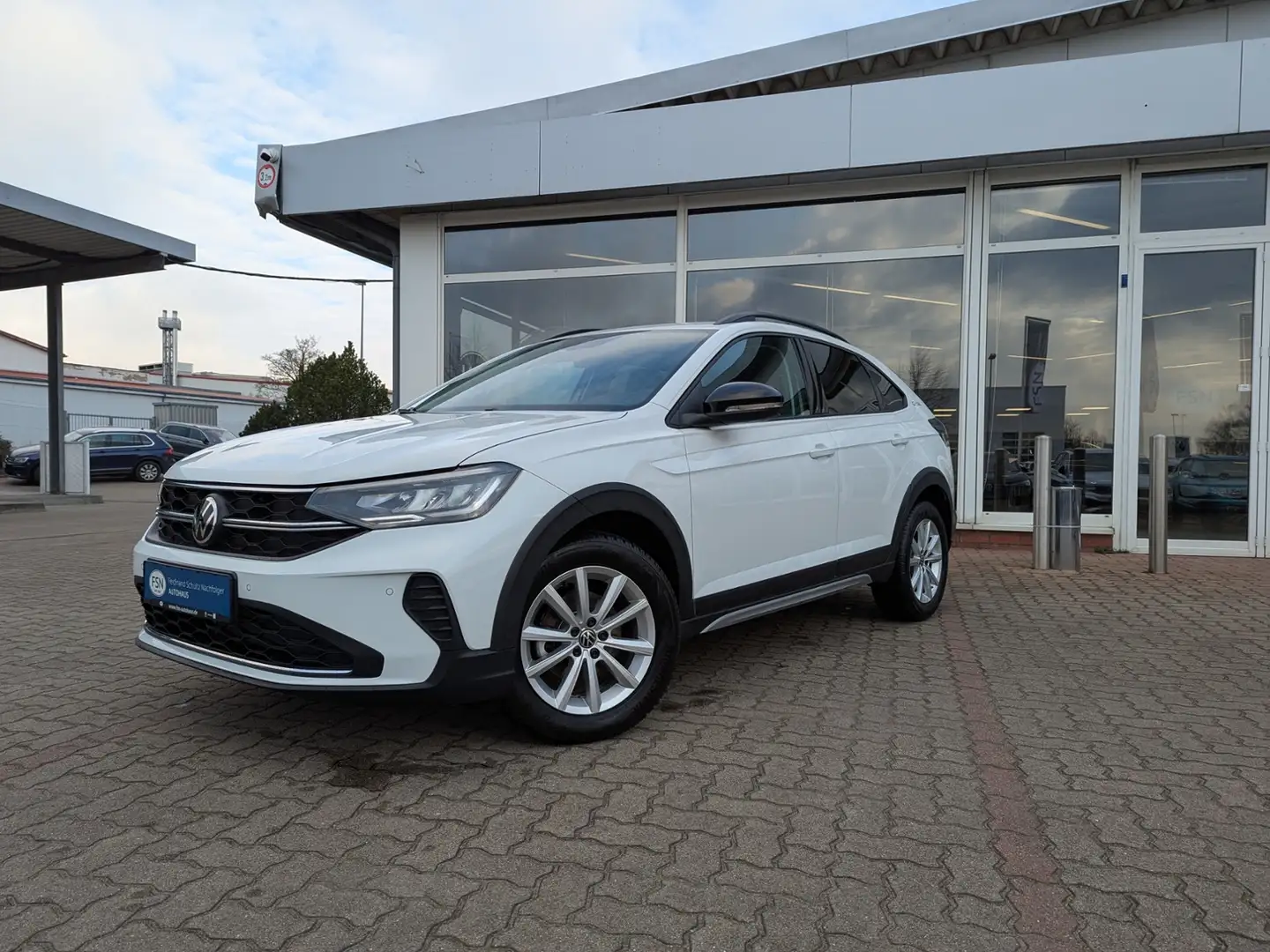Volkswagen Taigo GOAL1.0 TSI DSG AHK LED KAMERA Weiß - 2