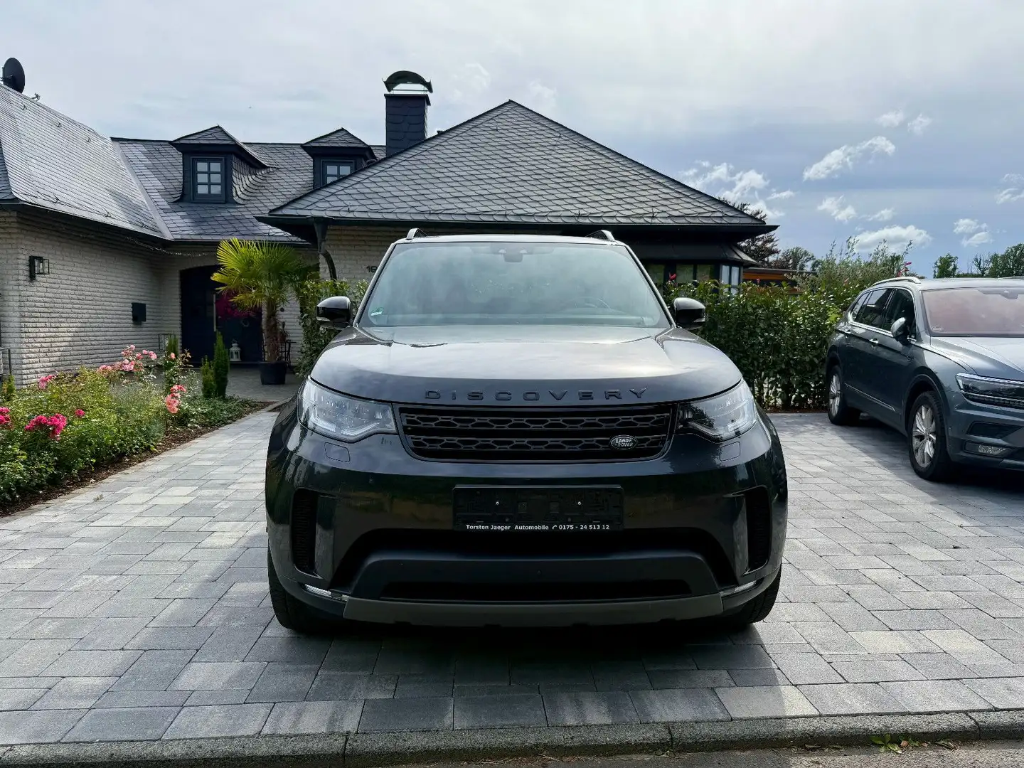 Land Rover Discovery 5 HSE SDV6 7-Sitzer LED Leder Kamera Grau - 2