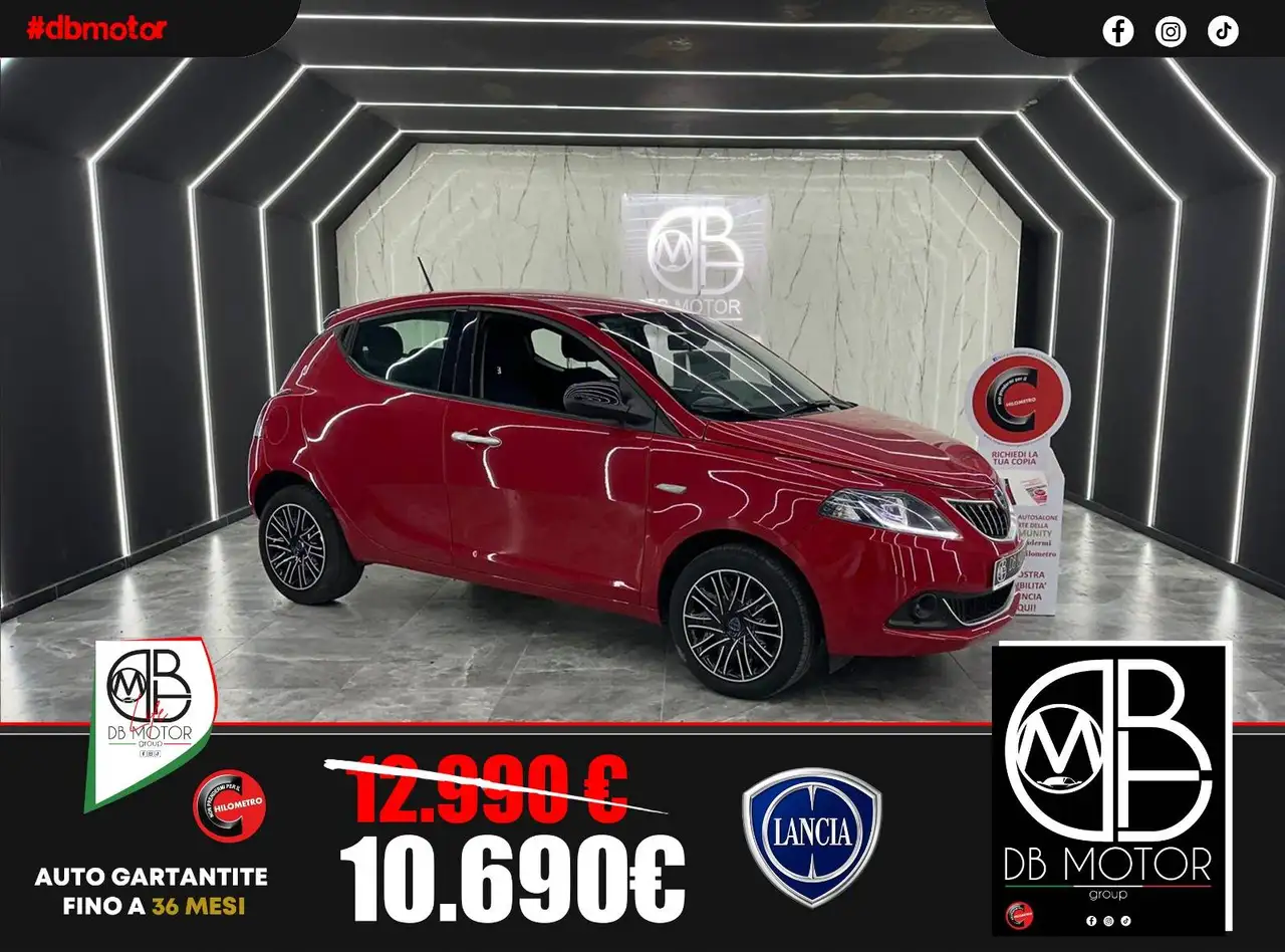 Lancia Ypsilon 1.0 firefly hybrid Oro s