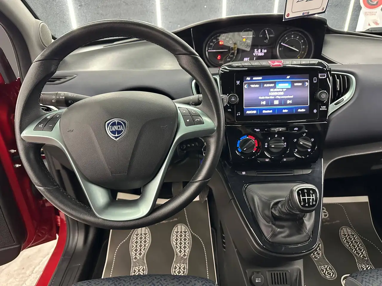 Lancia Ypsilon 1.0 firefly hybrid Oro s, миниатюра 12