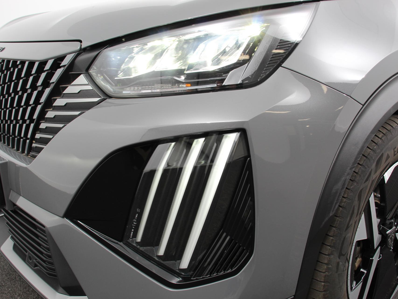 Peugeot e-2008 EV Allure 50 kWh Navigatie Apple Carplay/Android A — photo 9