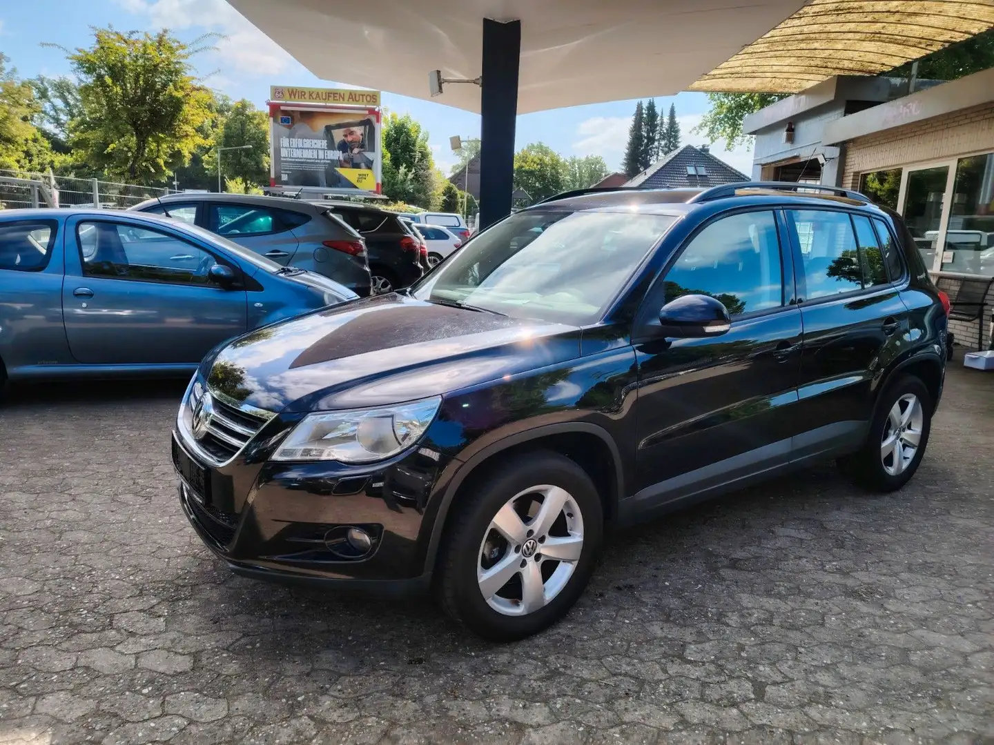 Volkswagen Tiguan Freestyle BMT Schwarz - 2