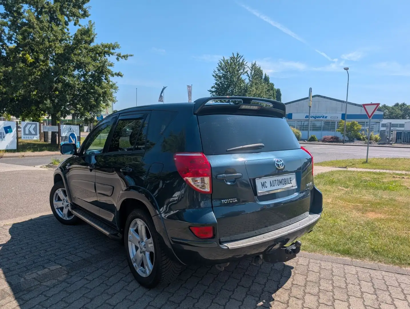 Toyota RAV 4 RAV4 Executive*LEDER*KLIMA*AHK*TEMPOMAT !! Verde - 2