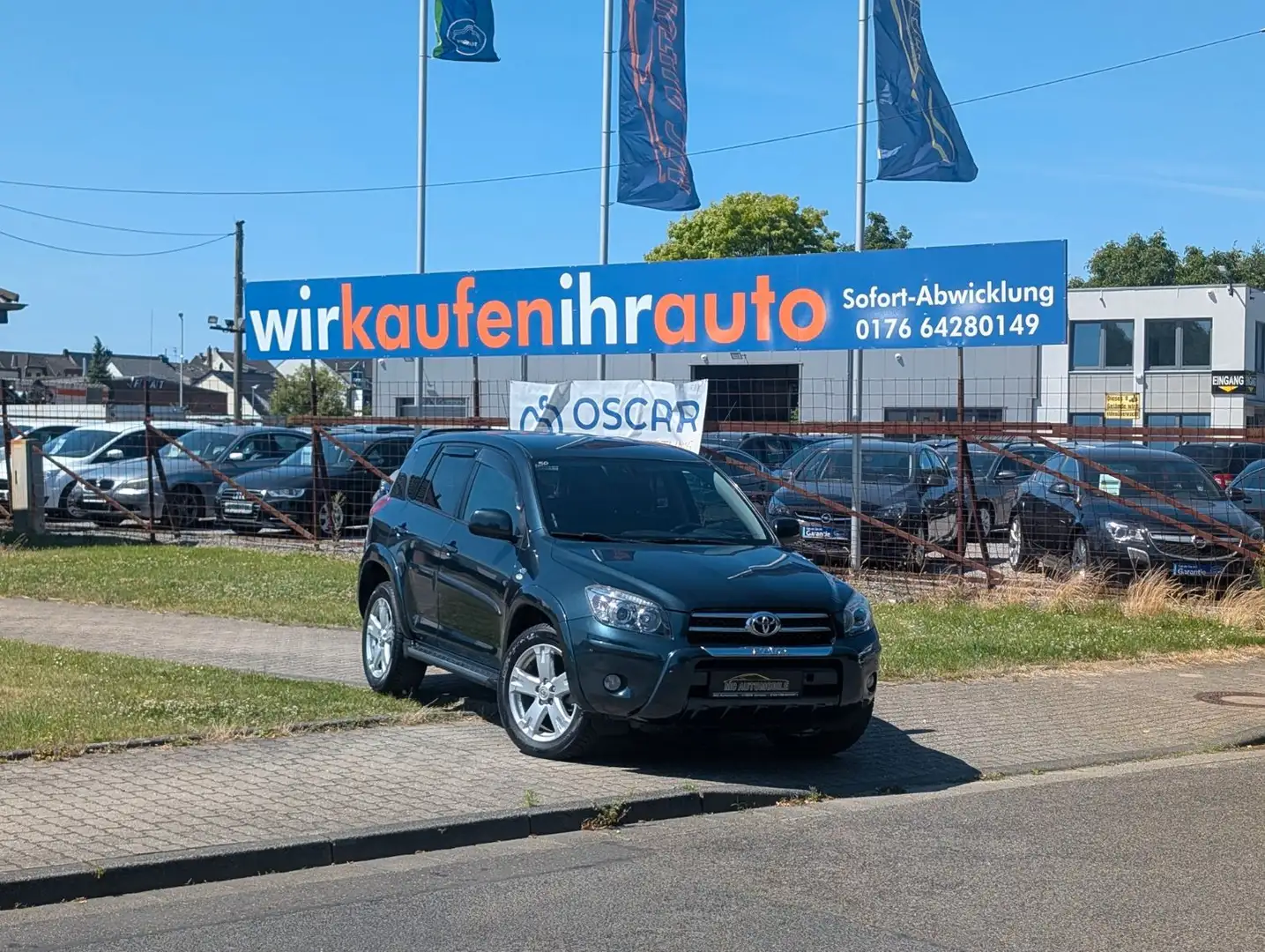 Toyota RAV 4 RAV4 Executive*LEDER*KLIMA*AHK*TEMPOMAT !! Verde - 1