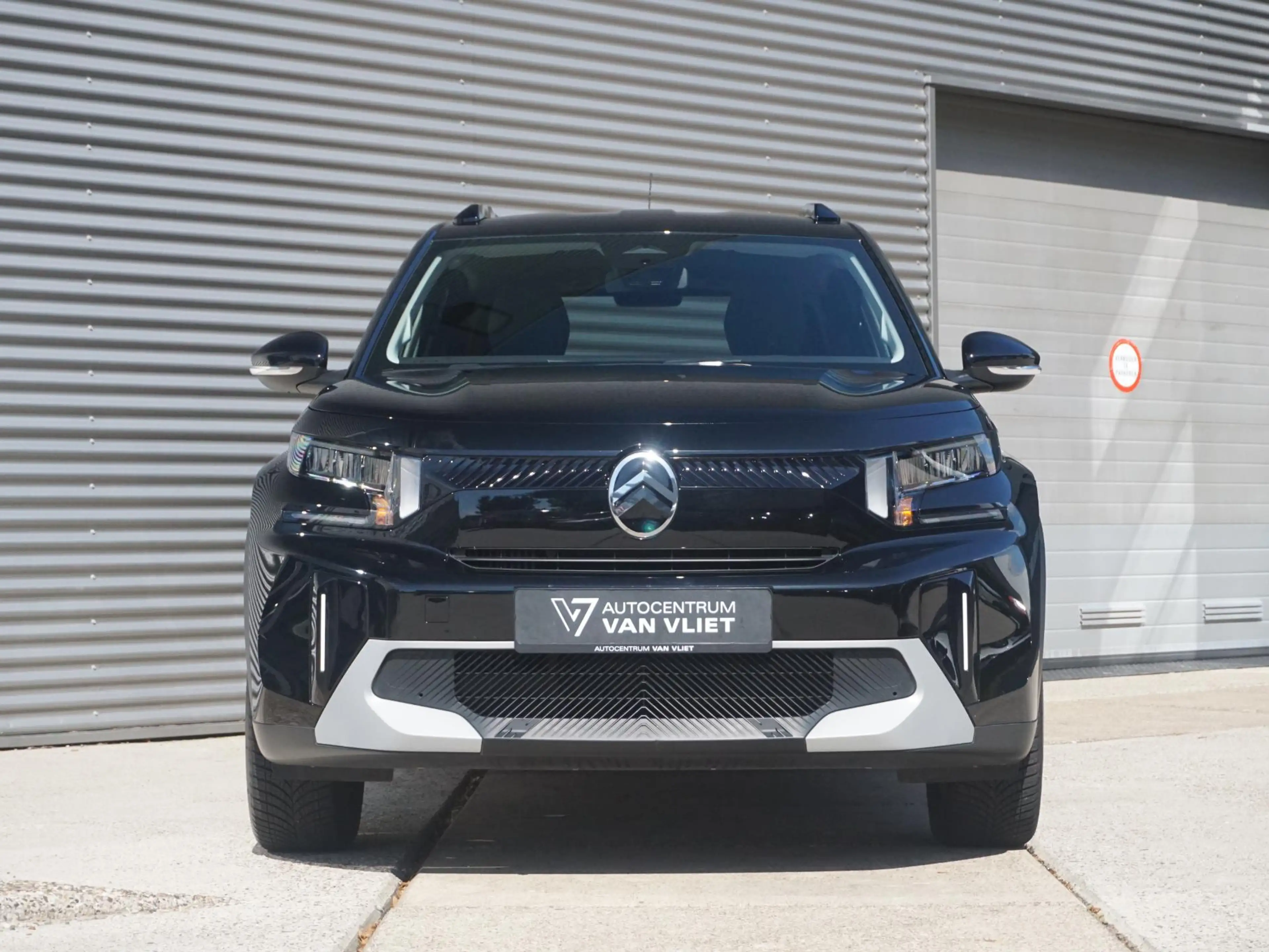 Citroen C3 Aircross 1.2 Hybrid 145pk Plus Climate control — photo 3