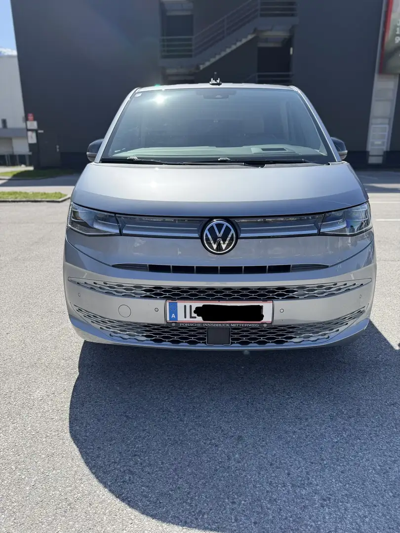 Volkswagen T7 Multivan 2,0 TDI Life Grau - 1
