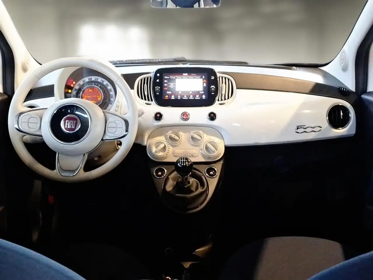 Fiat 500C 1.0 70 CV IBRIDO CULT 3 PORTE BERLINA, миниатюра 7