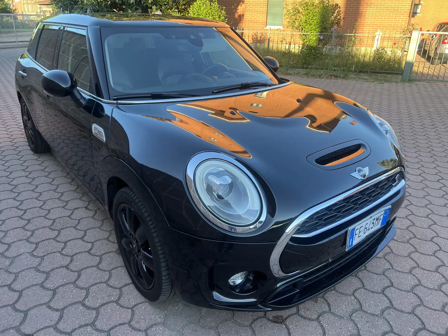 MINI Cooper SD Clubman 2.0 HYPE AUTO 190CV STUPENDA Nero - 2