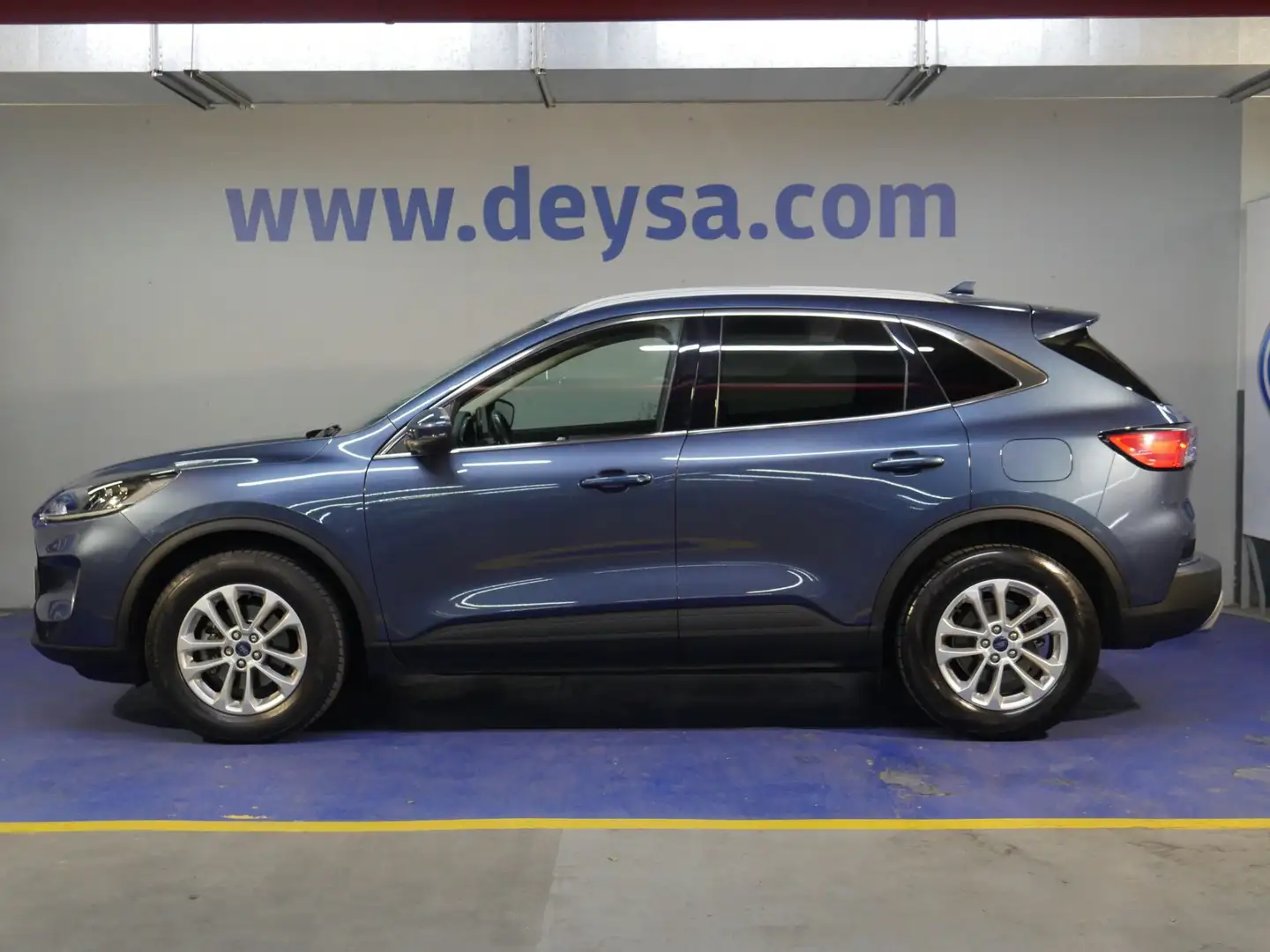 Ford Kuga 2.0 EcoBlue MEHV Titanium FWD 150 Azul - 2