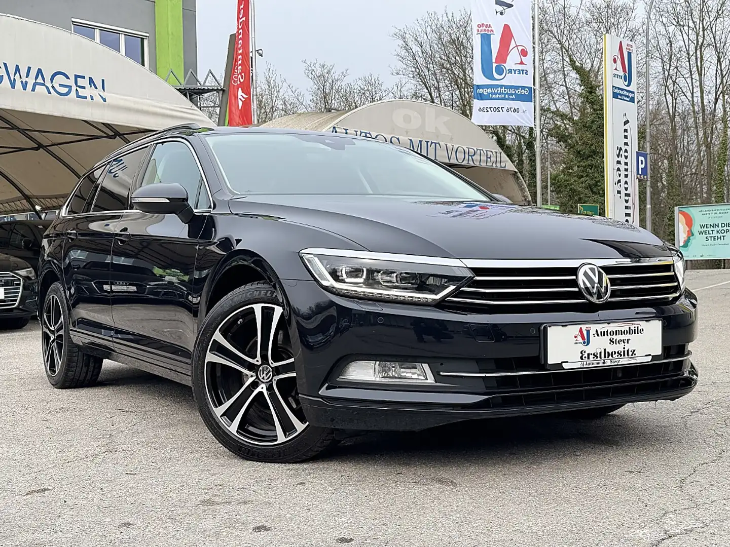 Volkswagen Passat Variant 2,0 TDI BMT DSG "Comfortline+Navi+Kamera+Apple ... Schwarz - 1