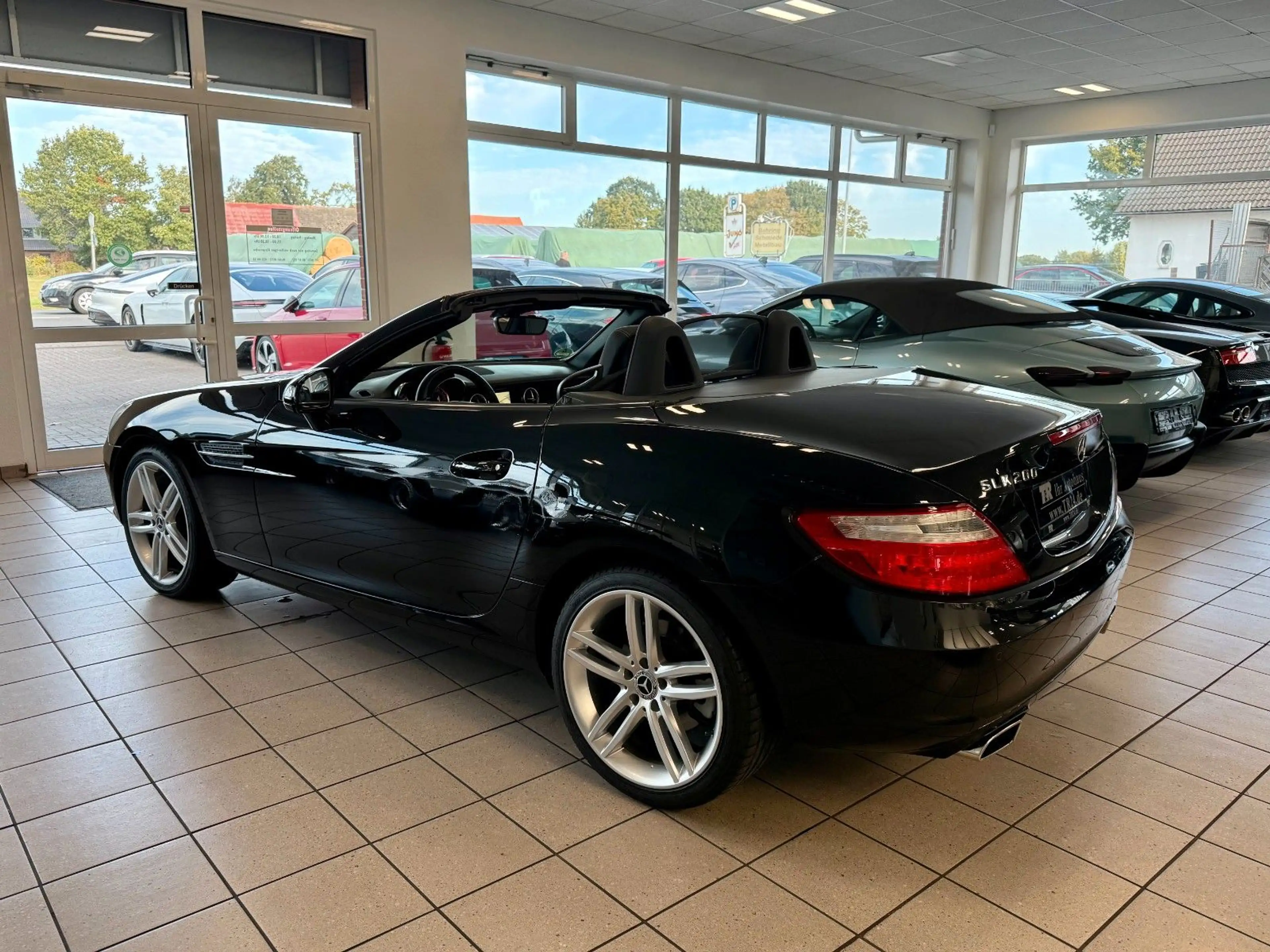 Mercedes-Benz SLK 200 7G-Tronic/AIRSCARF/Panorama/MB-Historie — photo 5