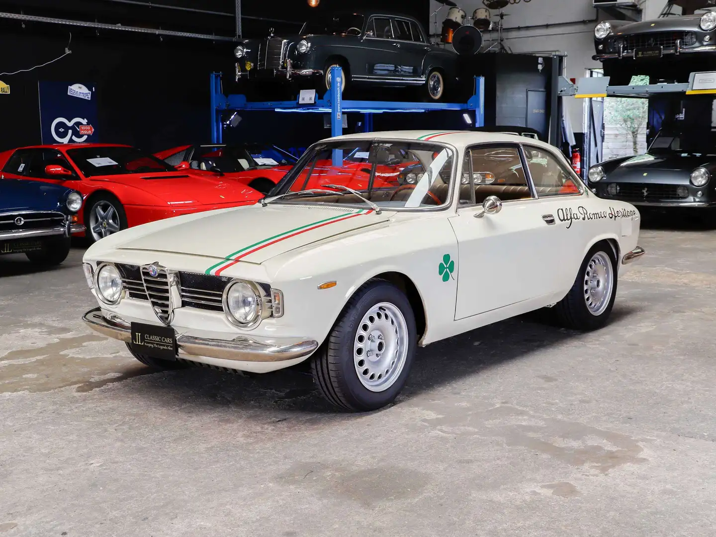 Alfa Romeo Giulia Sprint GT Veloce Белый - 1