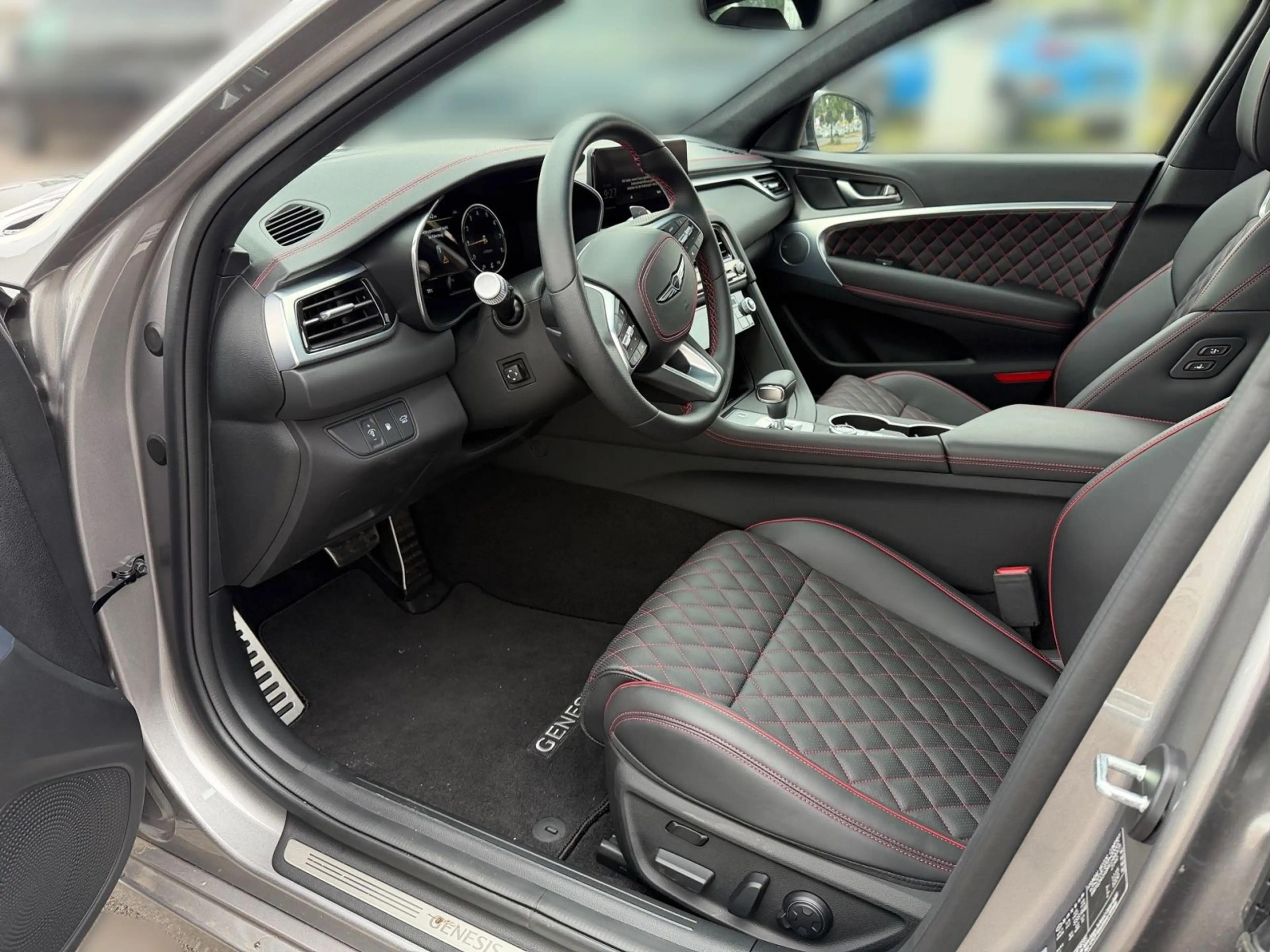 Genesis G70 2.0 T-GDi Sedan Sport 2WD Glasschiebedach — photo 7