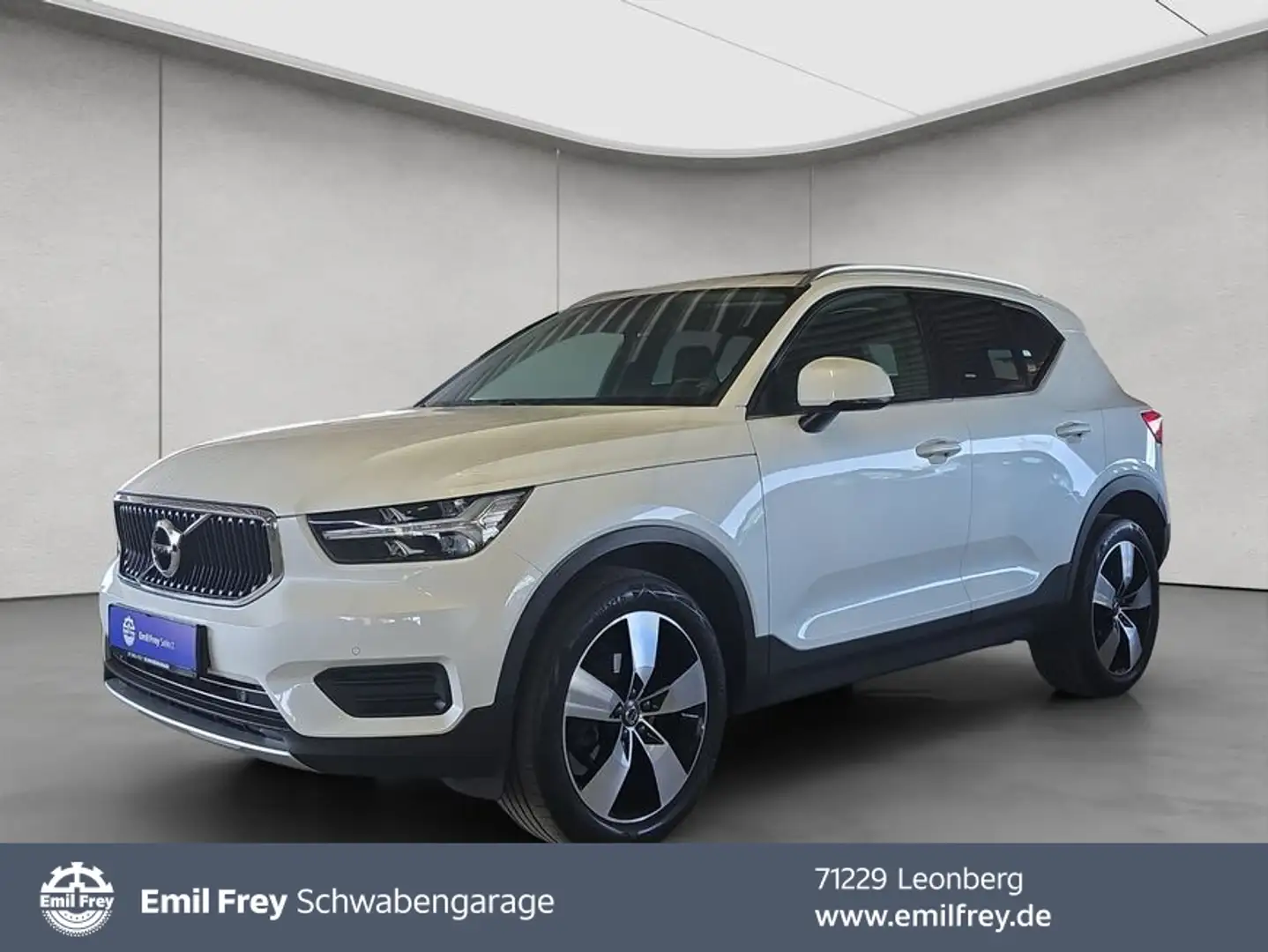 Volvo XC40 XC40 T3 Geartronic Momentum Pro Wit - 1