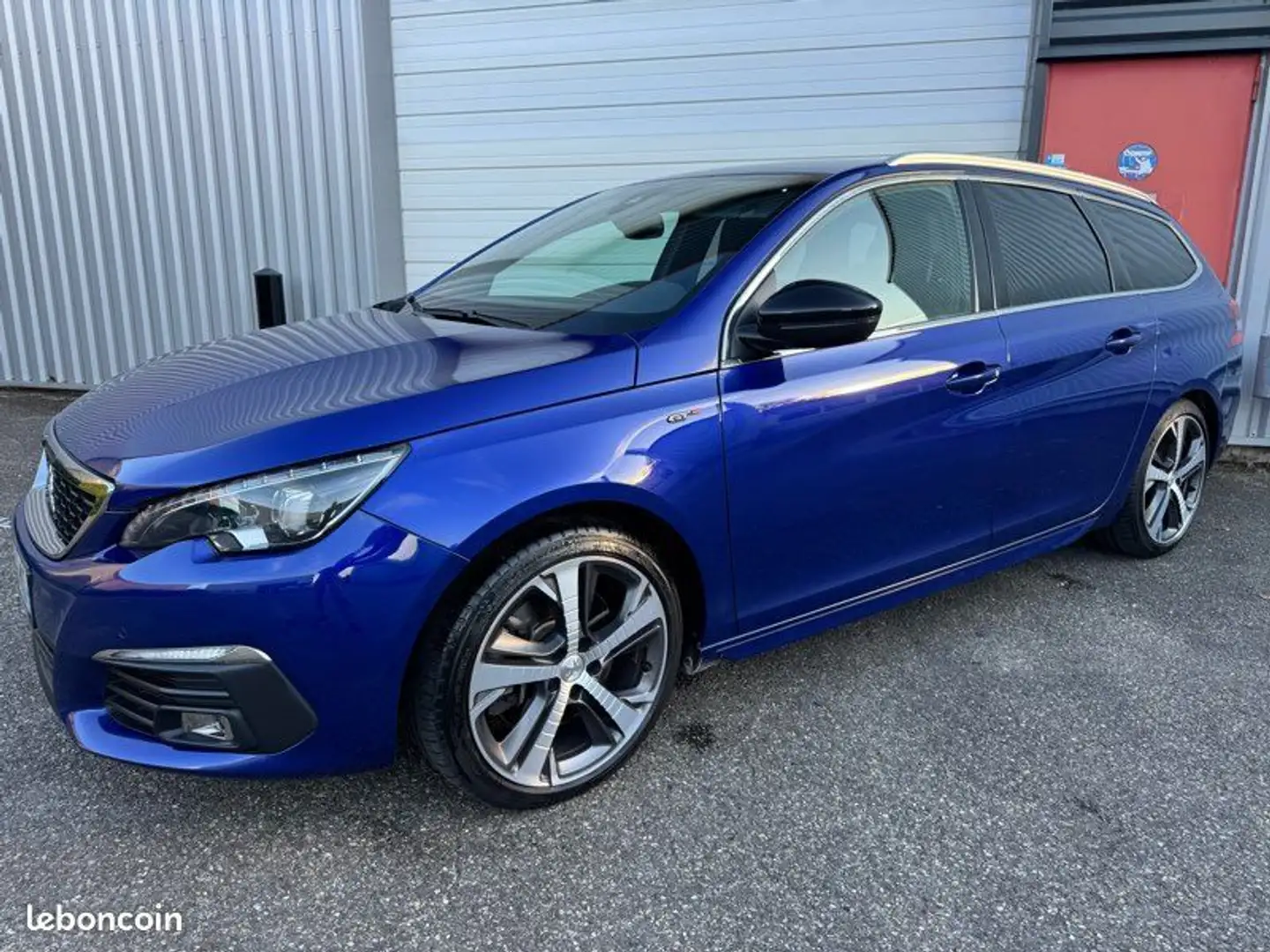 Peugeot 308 GT 1,6 Puretech 225 cv cuir Blau - 1