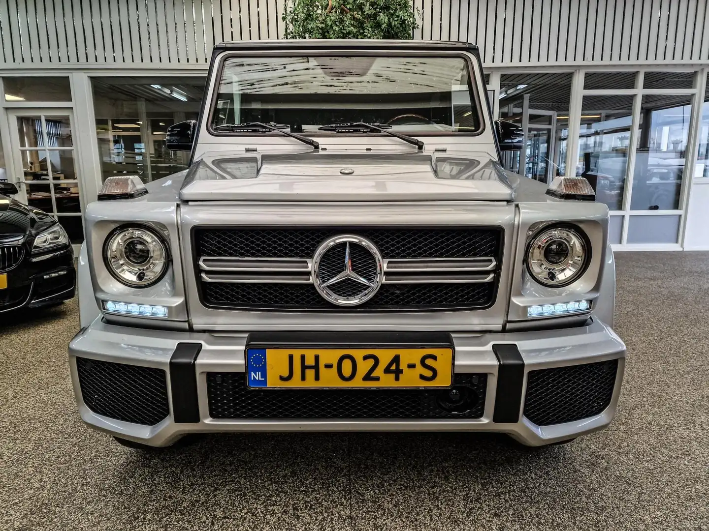 Mercedes-Benz G 500 St.Wagon G63 AMG XENON CAMERA LEDER Zilver - 2