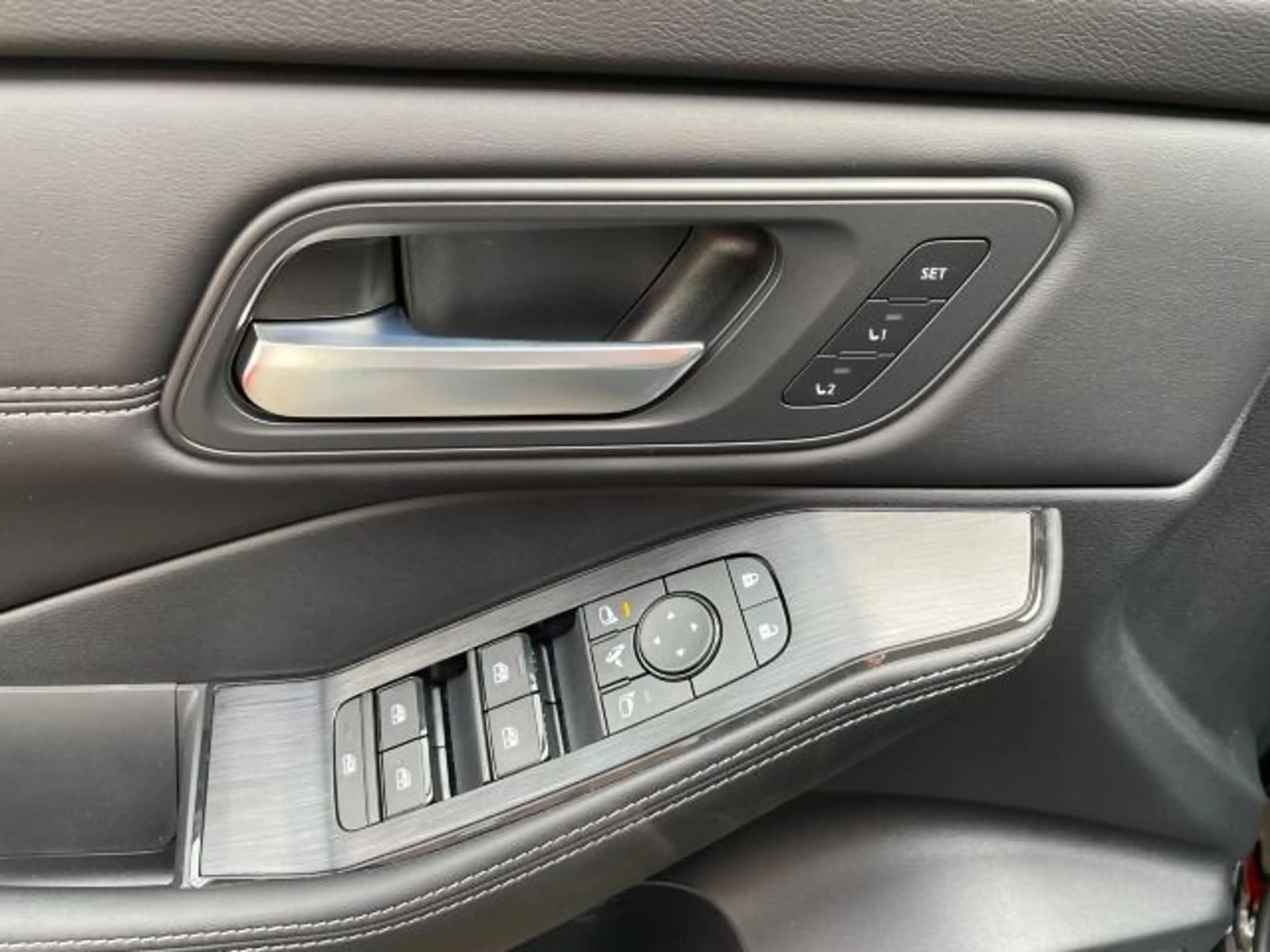 Nissan X-Trail 1.5 VC-T e-Power N-Trek e-4orce — photo 11