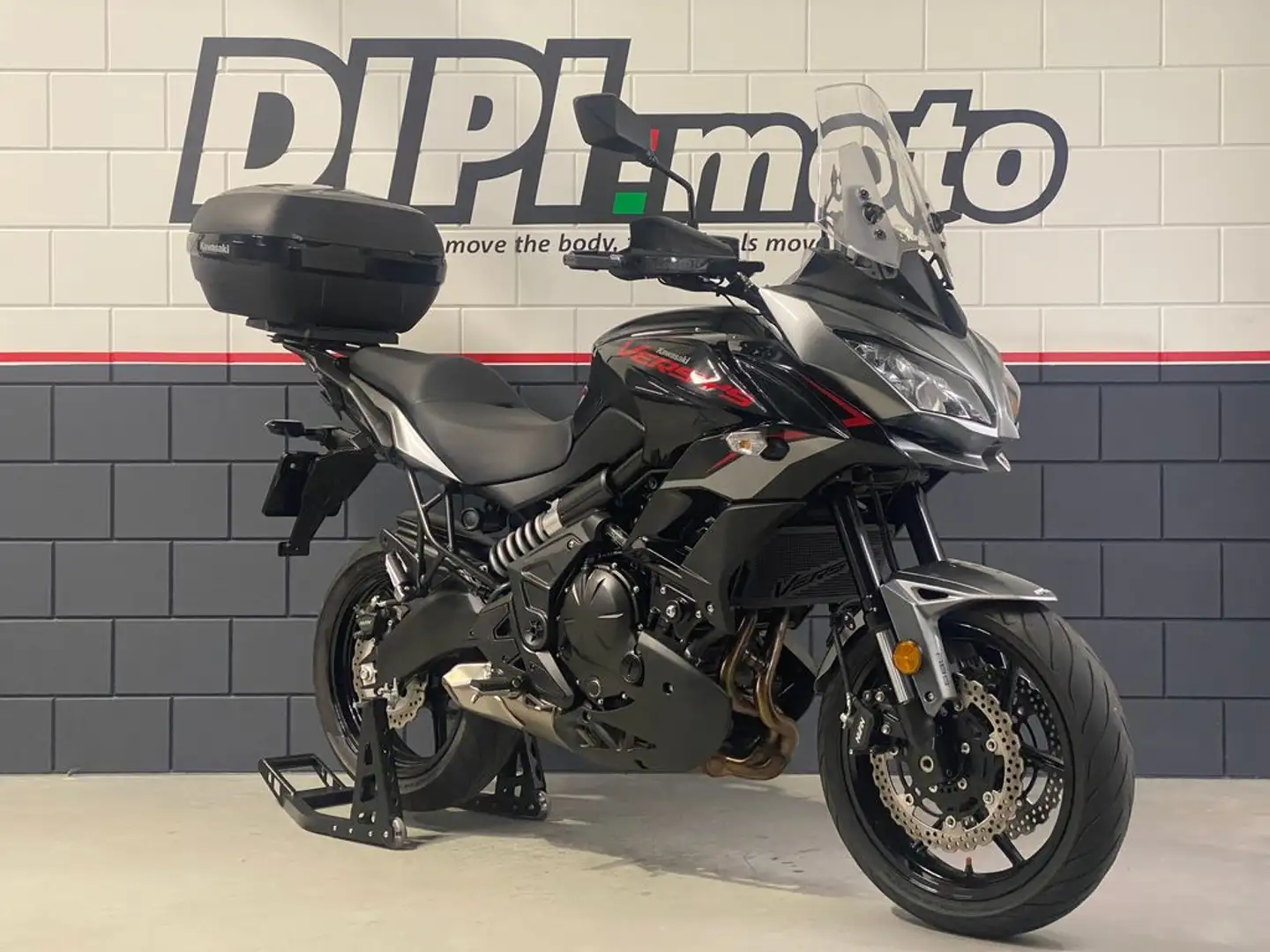 Kawasaki Versys 650 ABS Zwart - 1