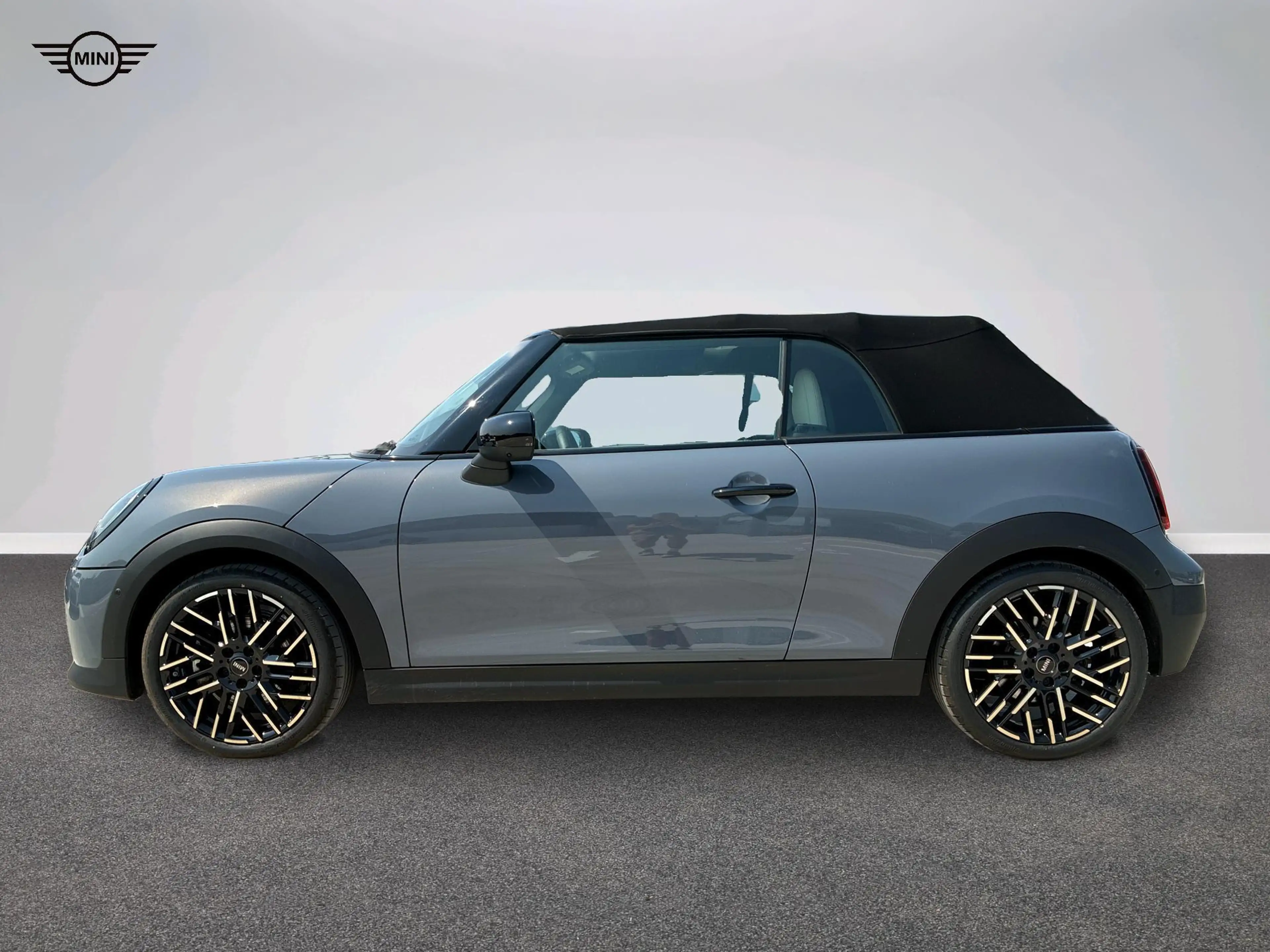 MINI Cooper S Cabrio Favoured Trim — photo 3
