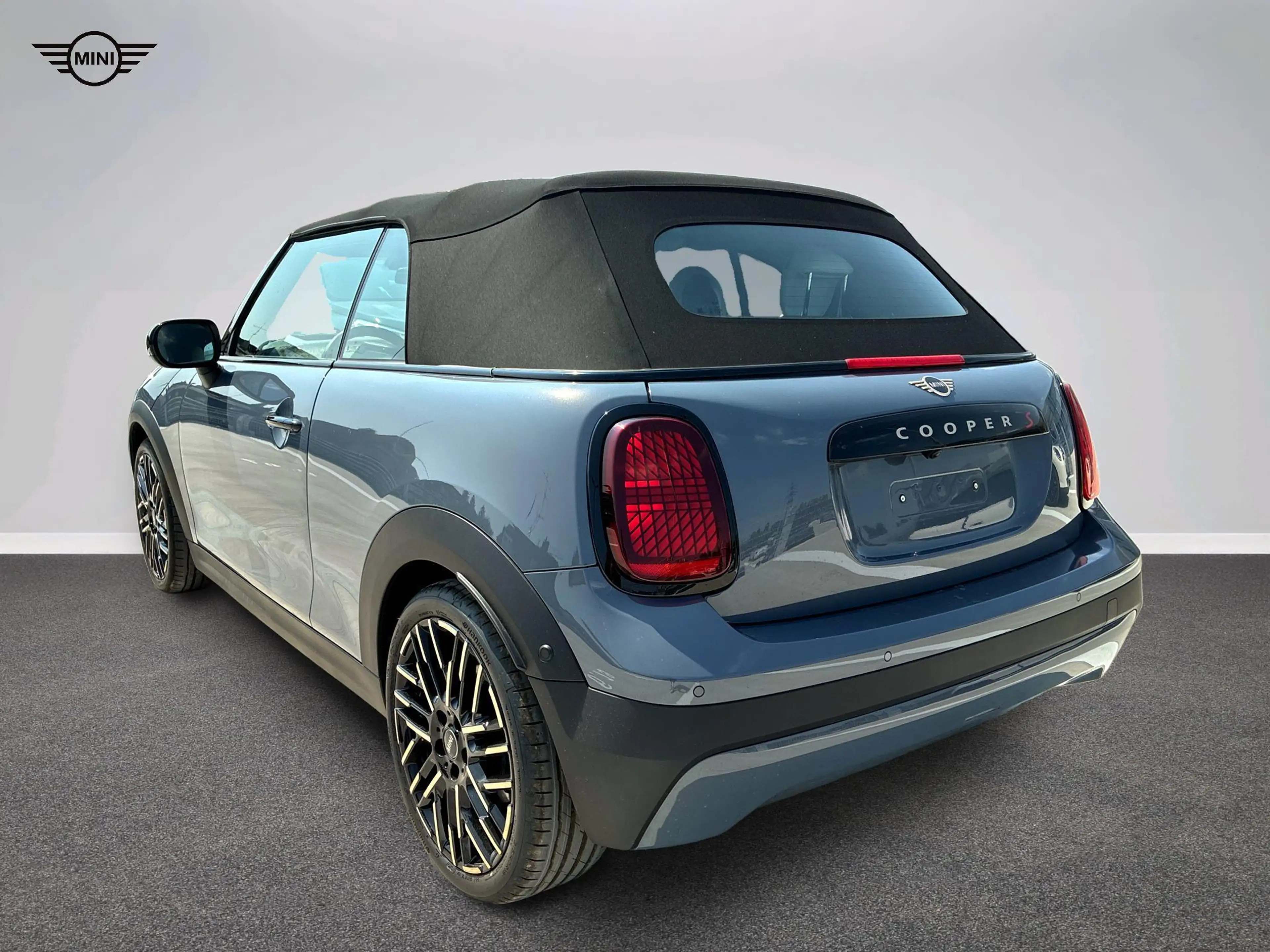 MINI Cooper S Cabrio Favoured Trim — photo 7