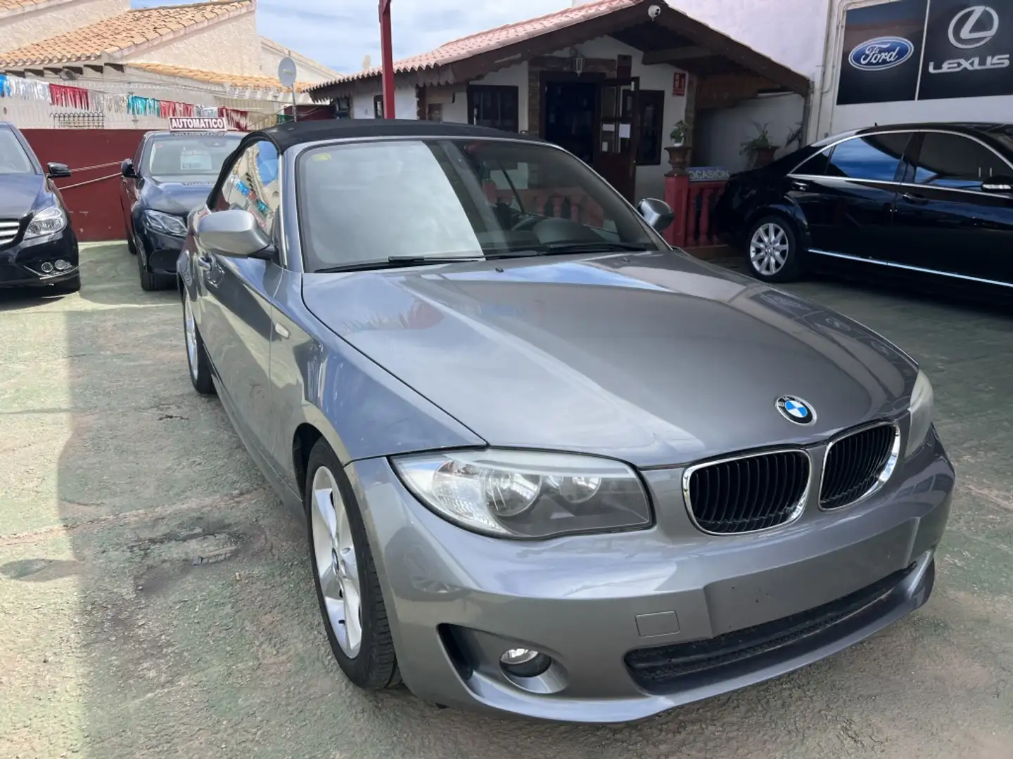 BMW BMW Serie 1 Descapotable Automático de 2 Puertas Šedá - 1