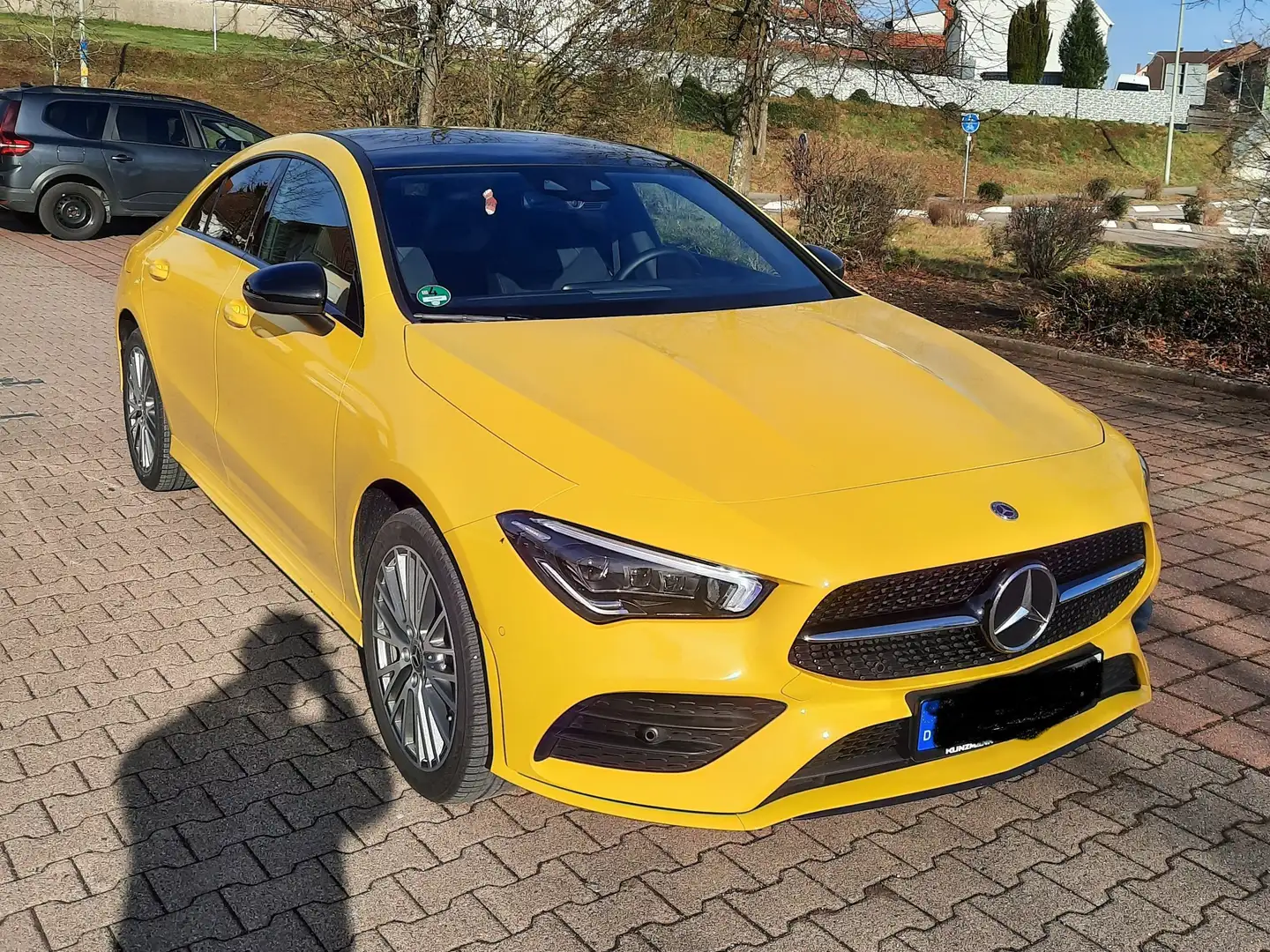 Mercedes-Benz CLA 250 CLA 250 e 8G-DCT Yellow - 1