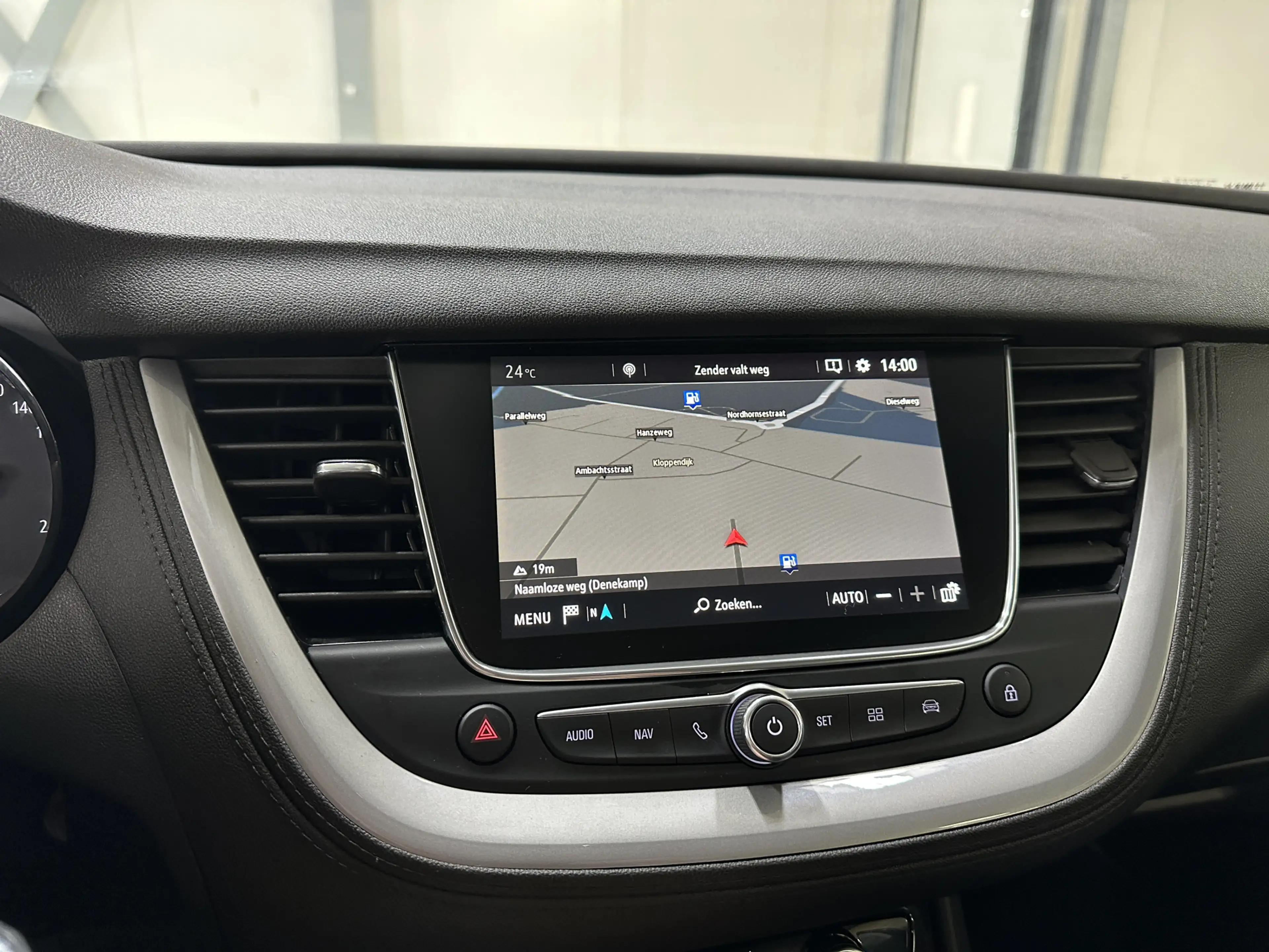 Opel Grandland X 1.2 Turbo Edition 130 pk. Aut. | Navi | Pdc | Trek — photo 16