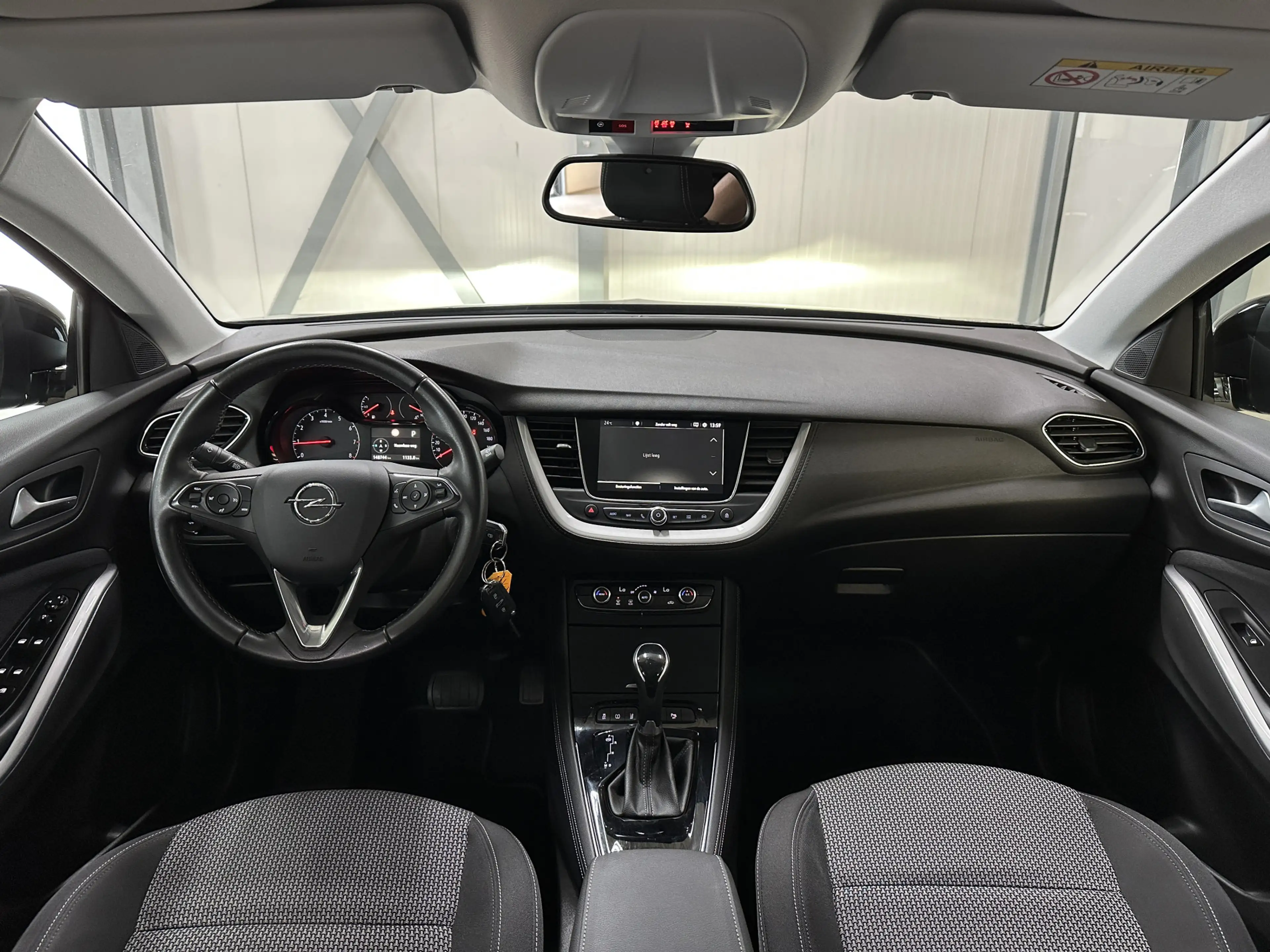 Opel Grandland X 1.2 Turbo Edition 130 pk. Aut. | Navi | Pdc | Trek — photo 2