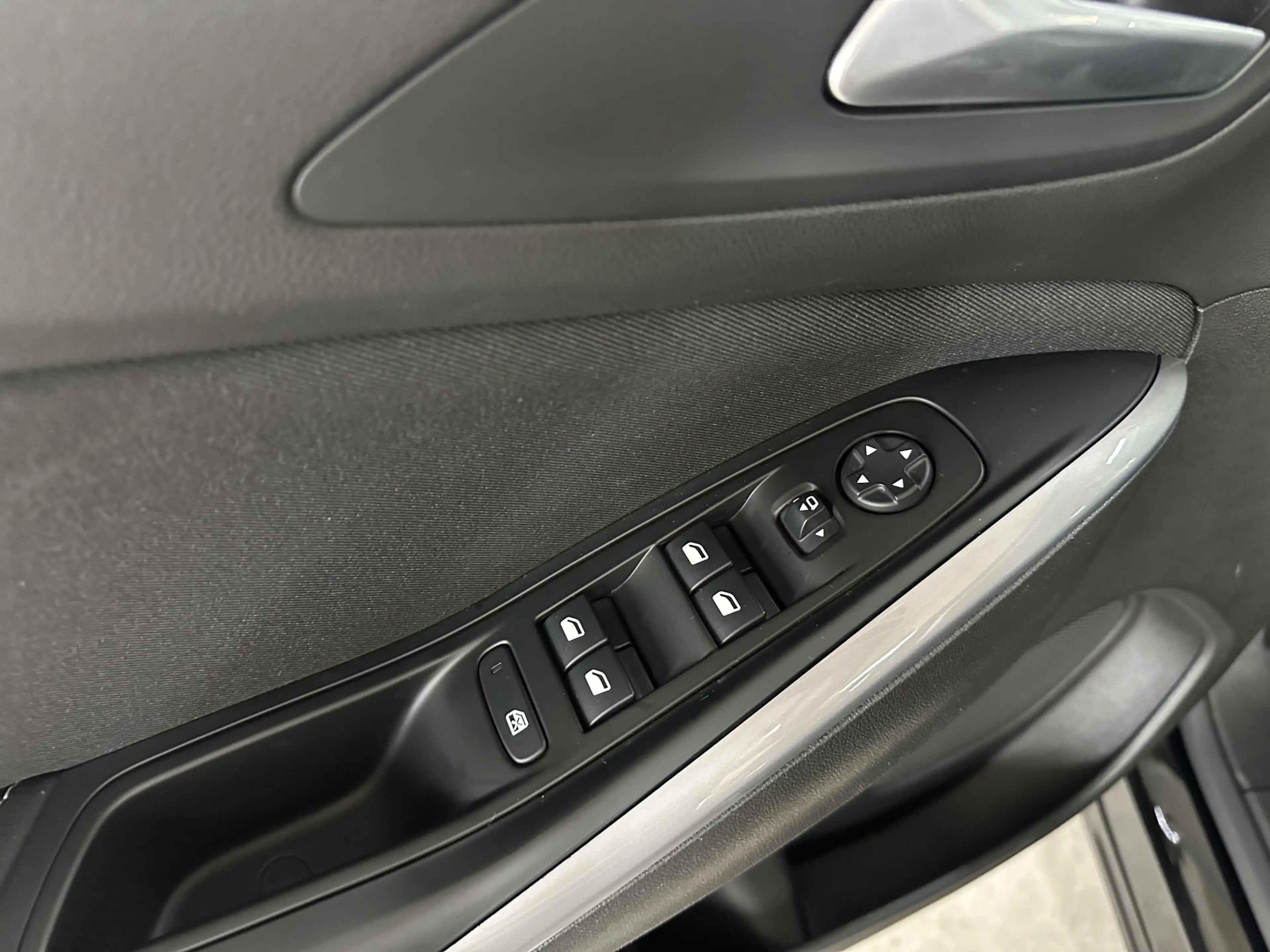Opel Grandland X 1.2 Turbo Edition 130 pk. Aut. | Navi | Pdc | Trek — photo 9