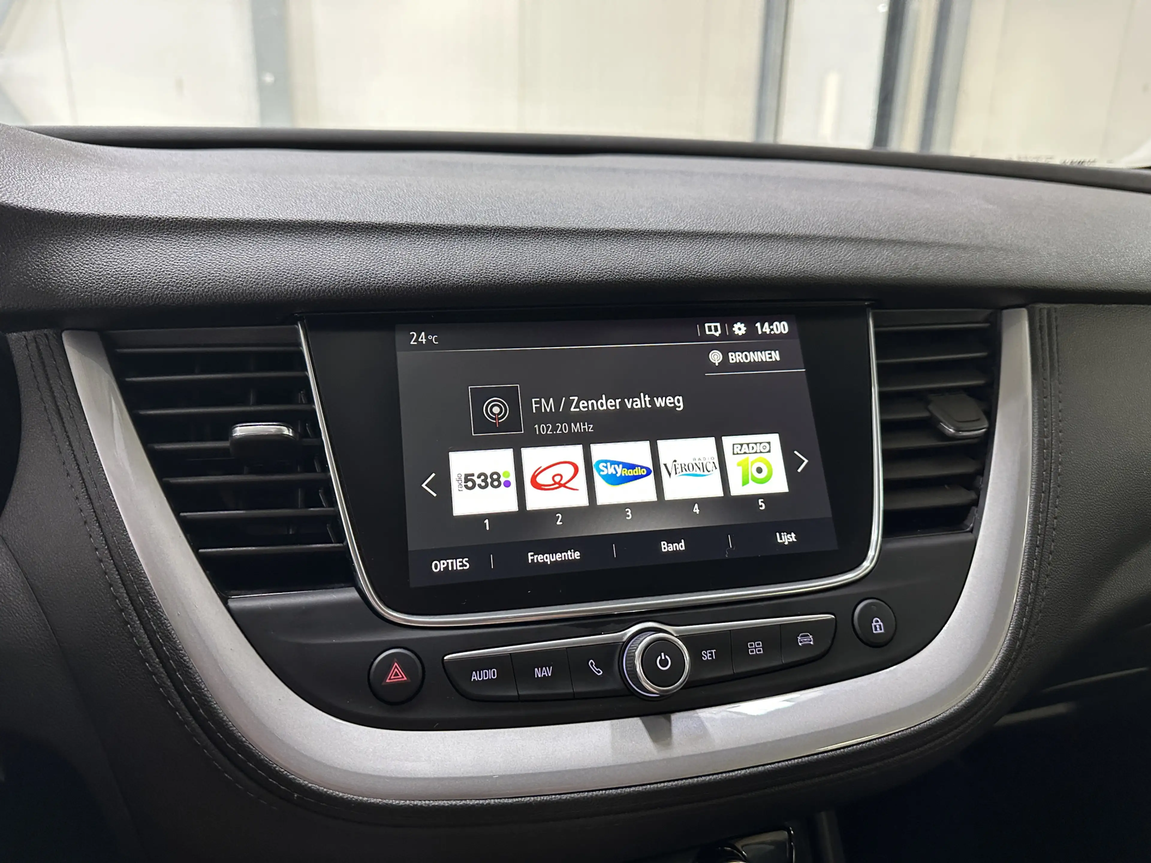 Opel Grandland X 1.2 Turbo Edition 130 pk. Aut. | Navi | Pdc | Trek — photo 15