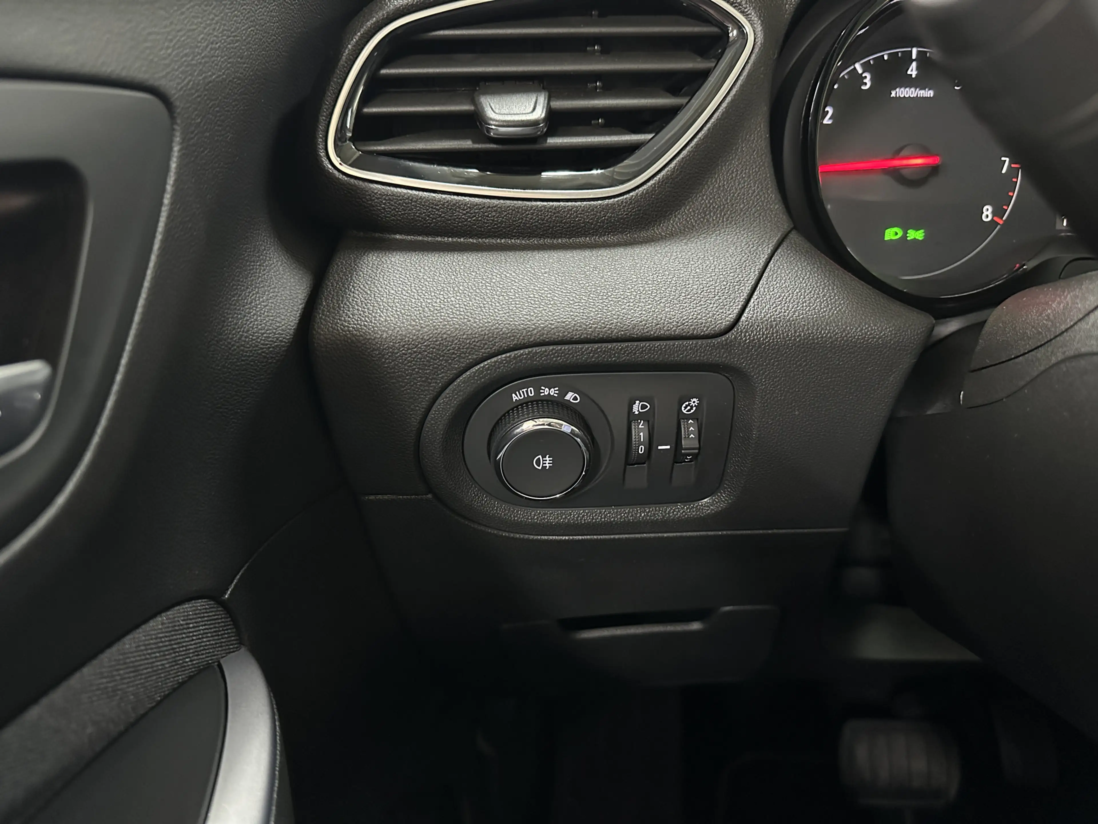 Opel Grandland X 1.2 Turbo Edition 130 pk. Aut. | Navi | Pdc | Trek — photo 14
