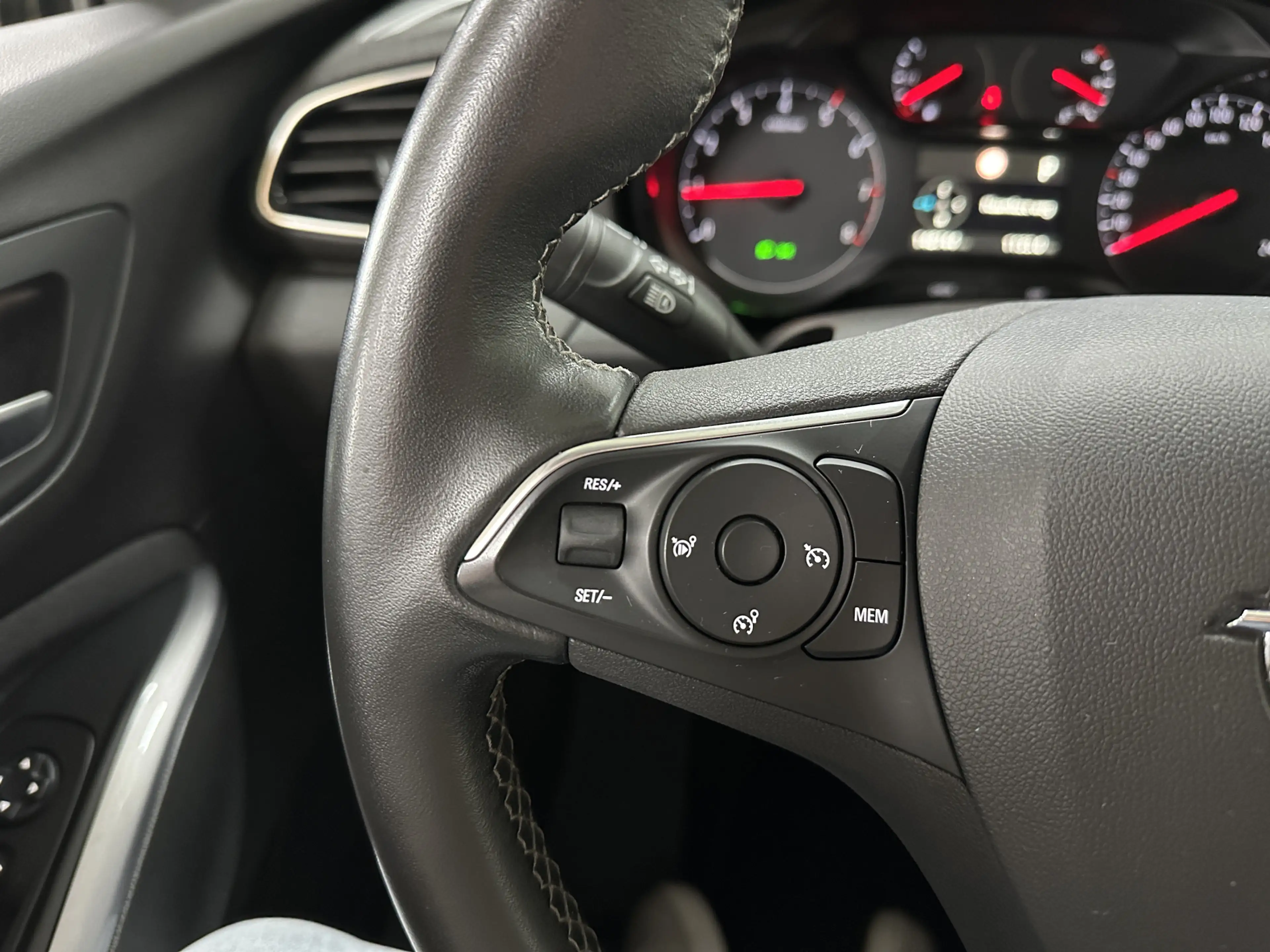 Opel Grandland X 1.2 Turbo Edition 130 pk. Aut. | Navi | Pdc | Trek — photo 11