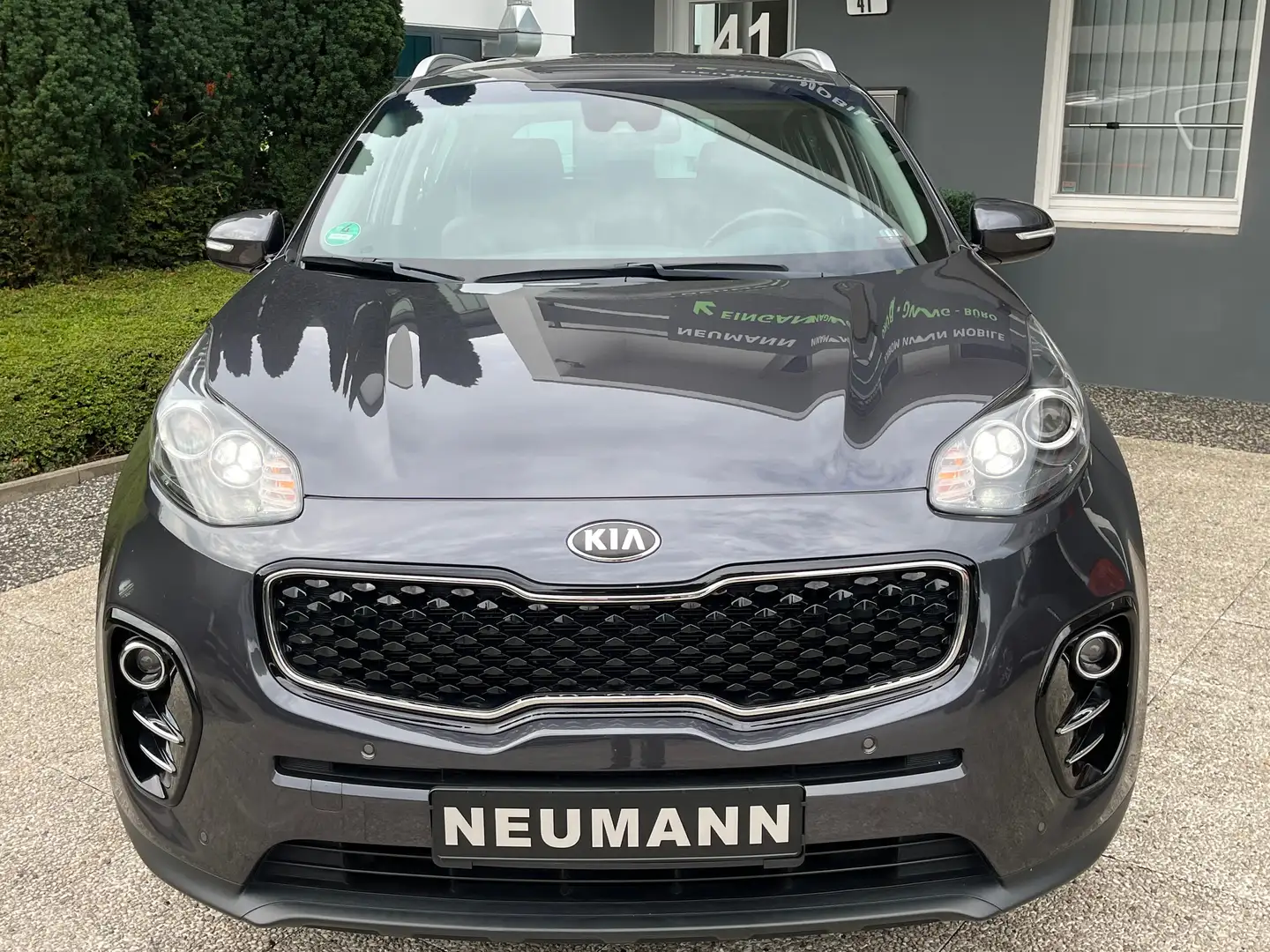 Kia Sportage Dream Team 2WD Gris - 2