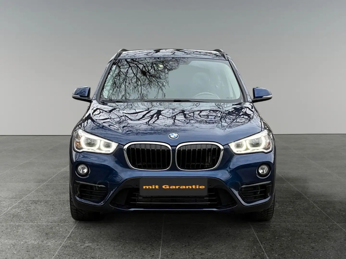 BMW X1 Baureihe xDrive 2.0i Sport Line-Automatik-HUD Blau - 2