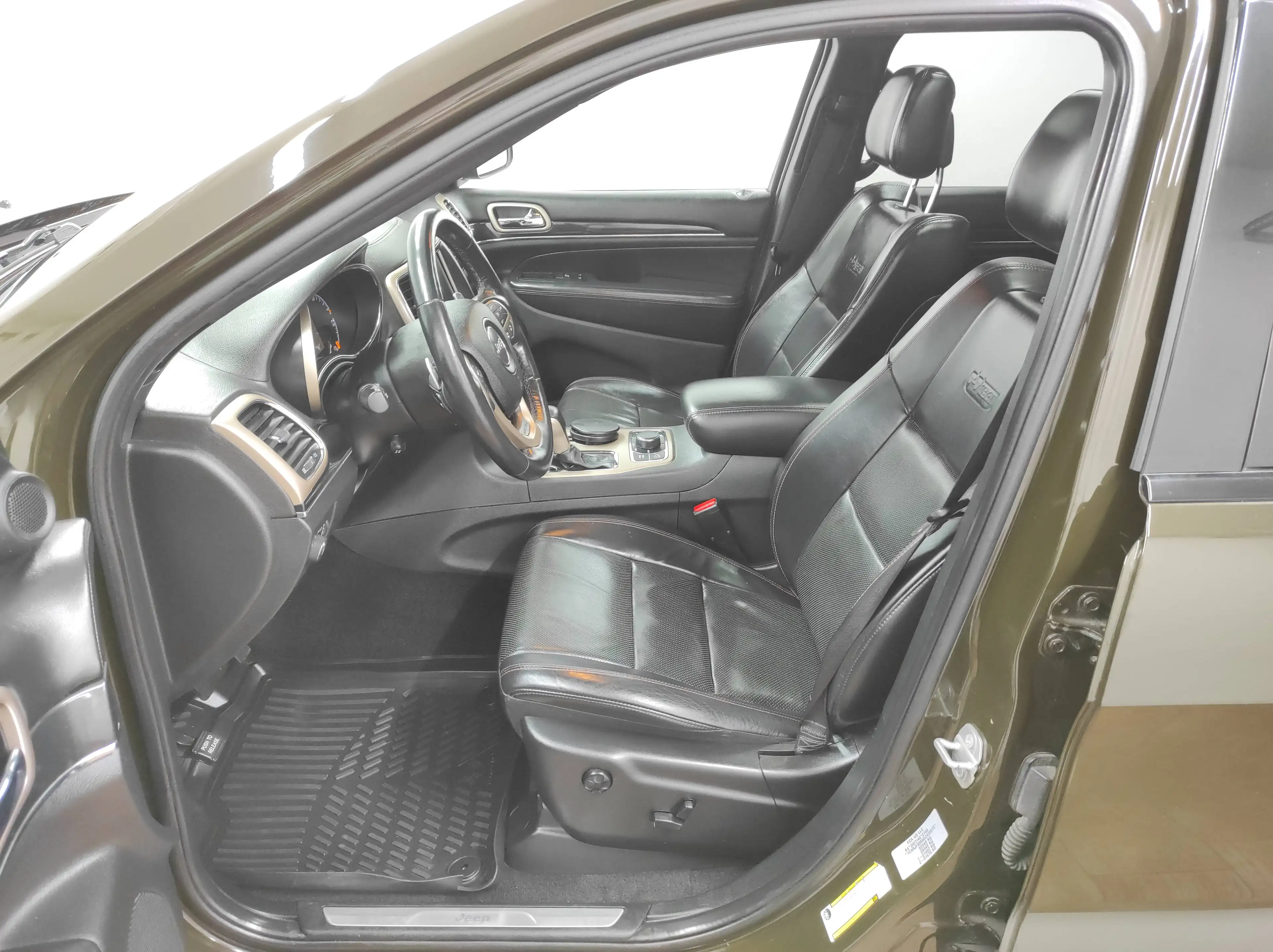 Jeep Grand Cherokee 3.0 CRD 1941-Limited 4X4 KAMERA NAVI AUTOMATIK LED — photo 9