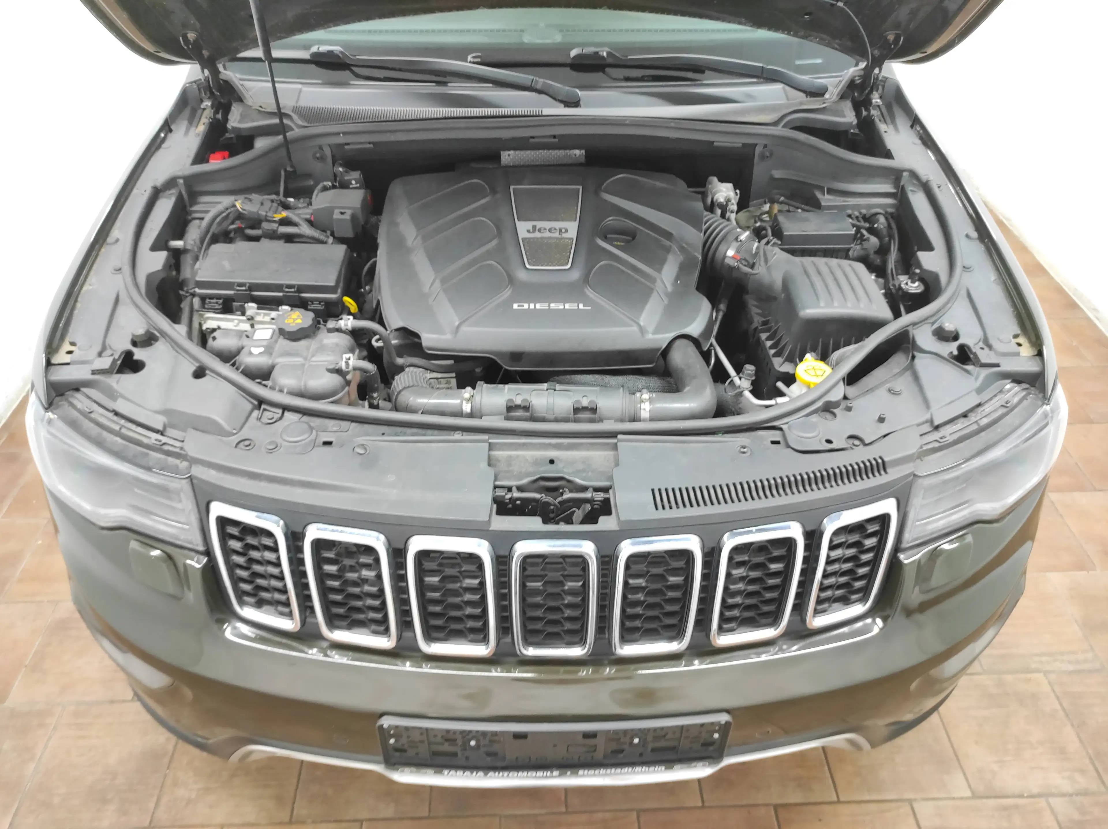 Jeep Grand Cherokee 3.0 CRD 1941-Limited 4X4 KAMERA NAVI AUTOMATIK LED — photo 15