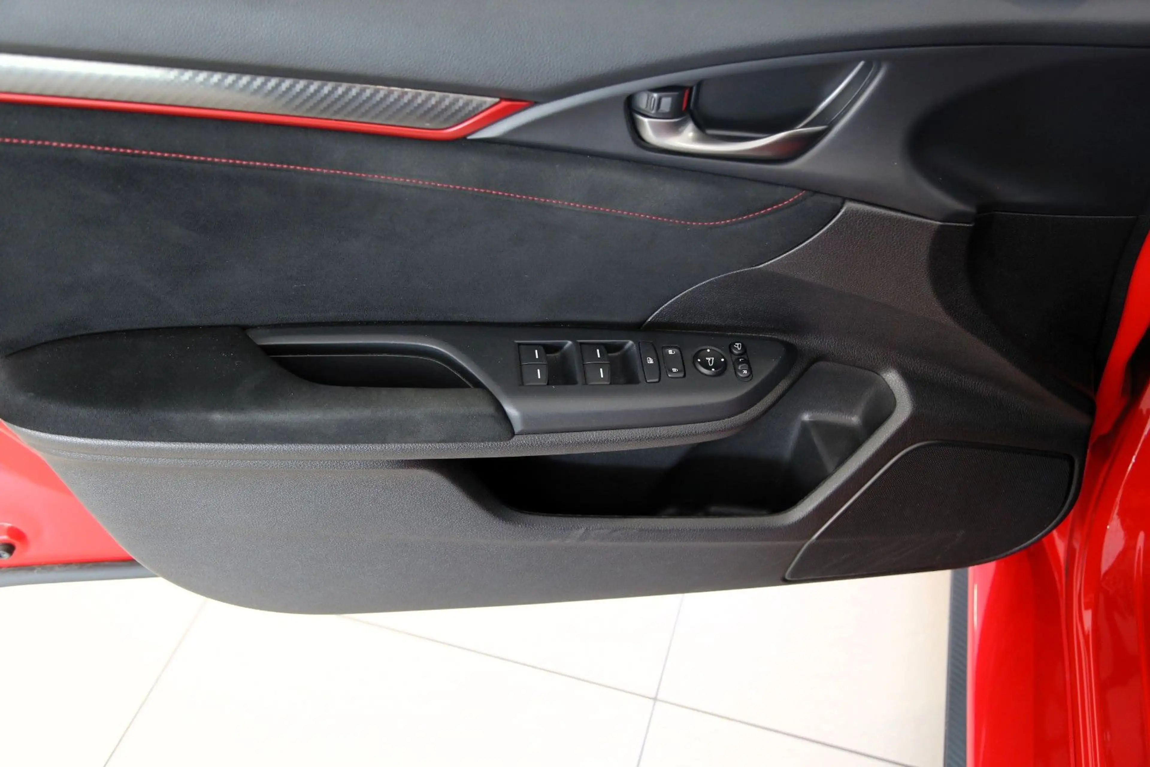 Honda Civic Lim. 5-trg. Type R GT RFK PDC — photo 11