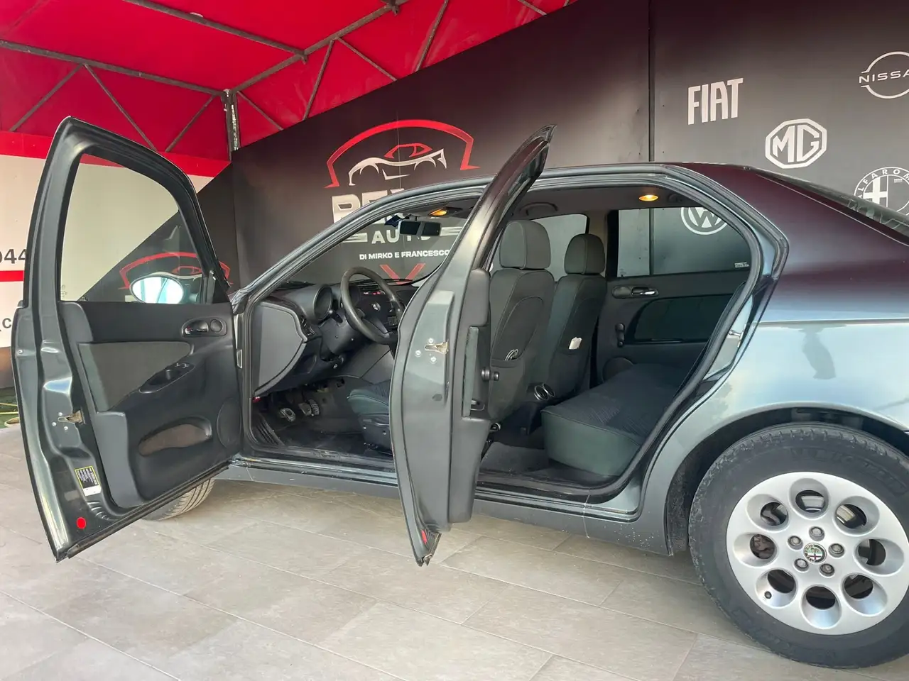 Alfa Romeo 156 1.8i 16V Twin Spark cat Distinctive, foto 8