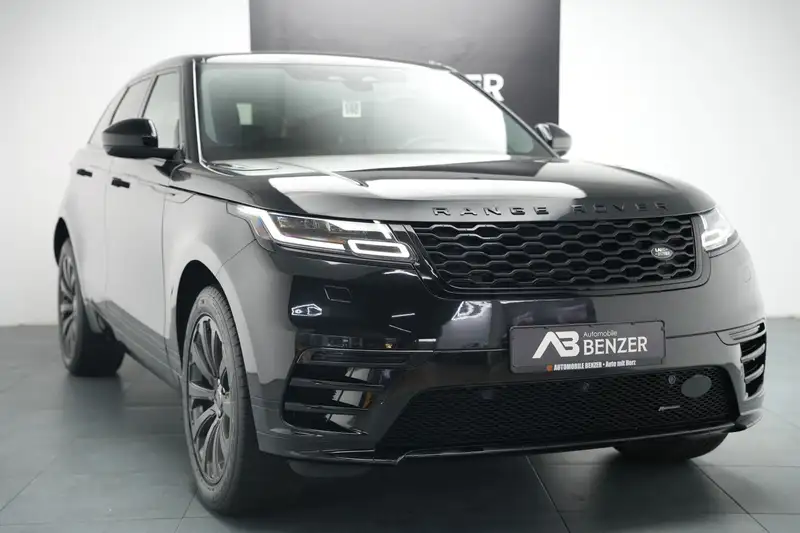 LAND ROVER Velar