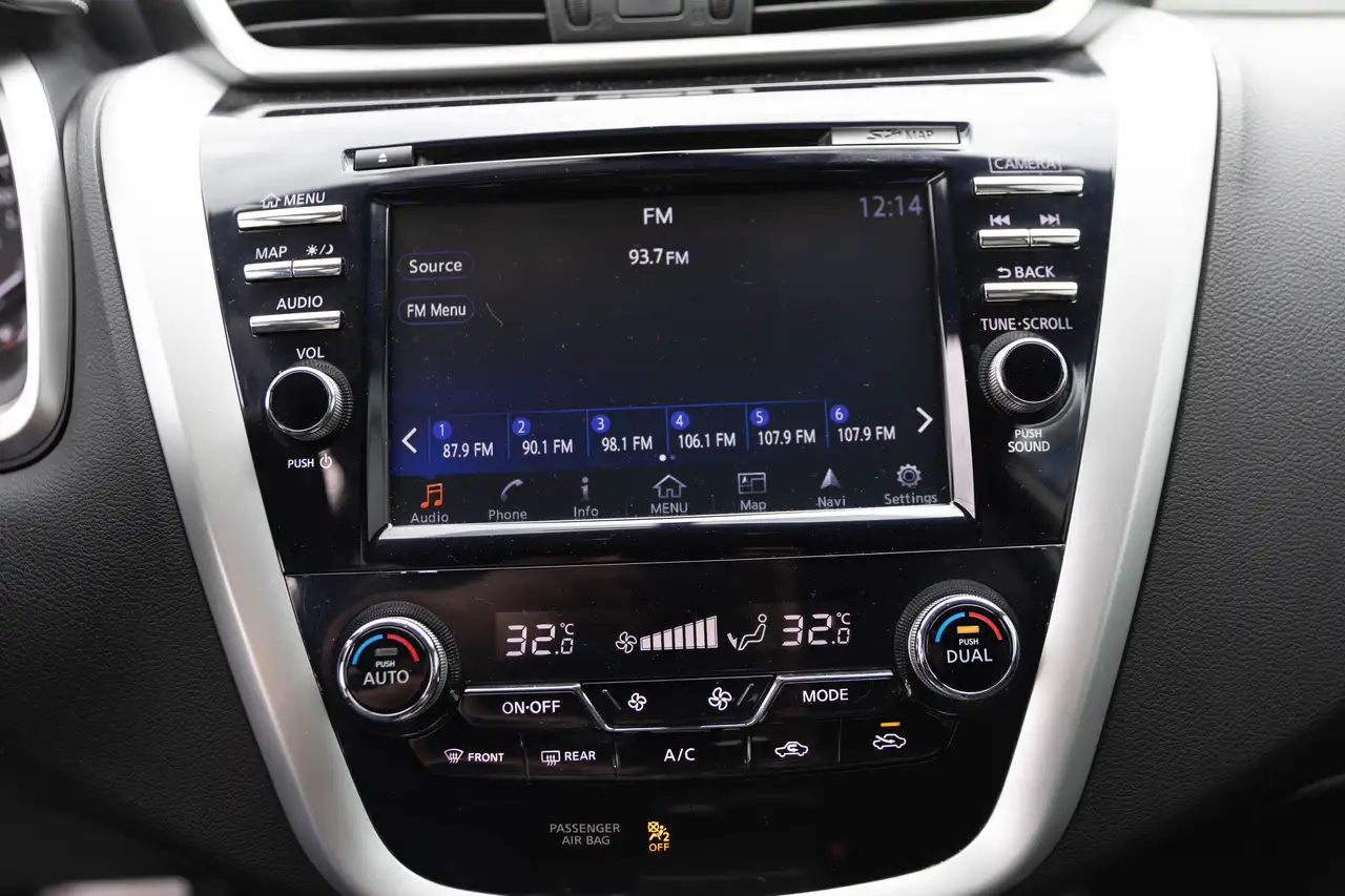 Nissan Murano снимка Nissan Murano