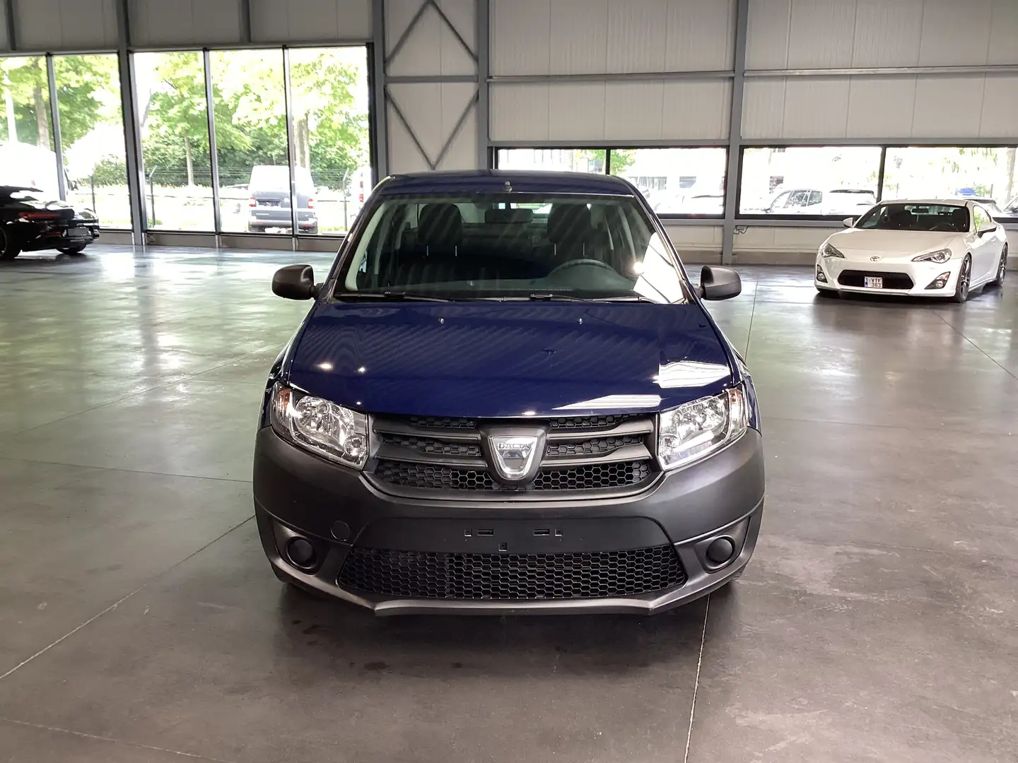 Dacia Logan 1.2 benzine 26.650 km Niebieski - 2