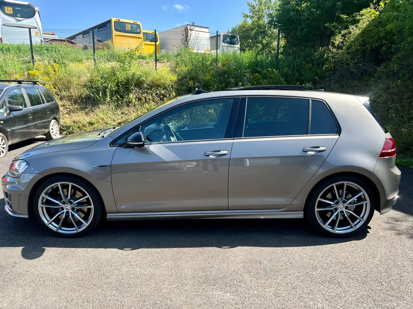 Volkswagen Golf 2.0 TSI 300 DSG6 4Motion R AKRAPOVIC VIRTUAL PANO Szary - 2
