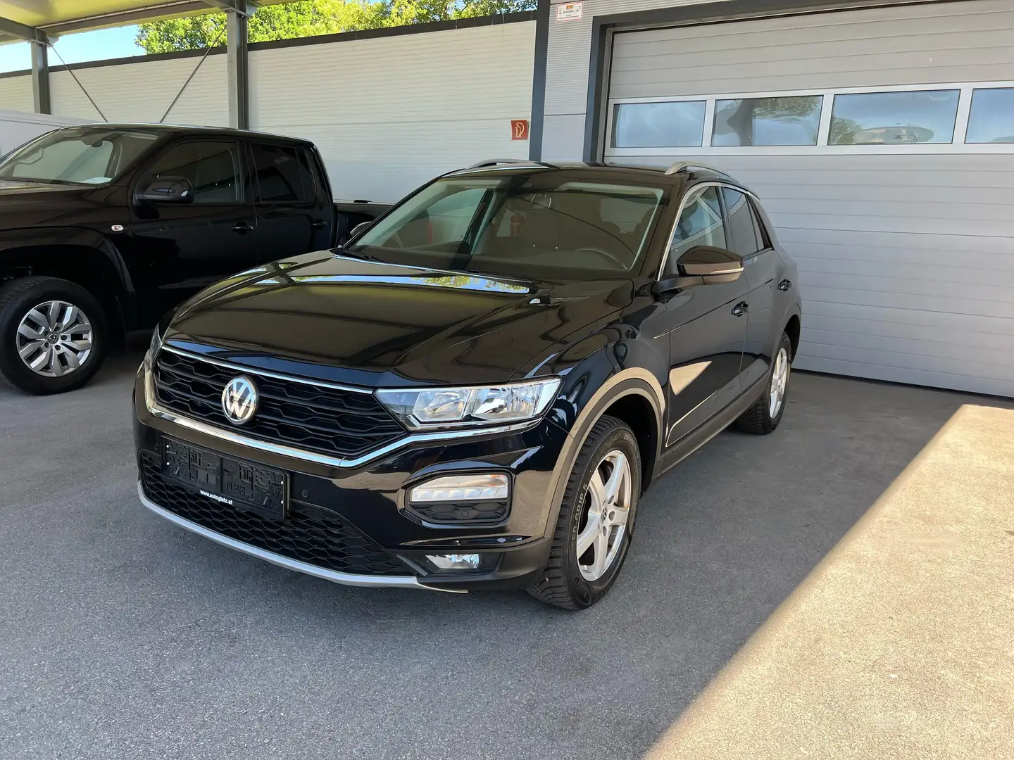 Volkswagen T-Roc 2,0 TDI 4MOTION Design DSG AHV/ACC/KLIMAAUTO. Schwarz - 2