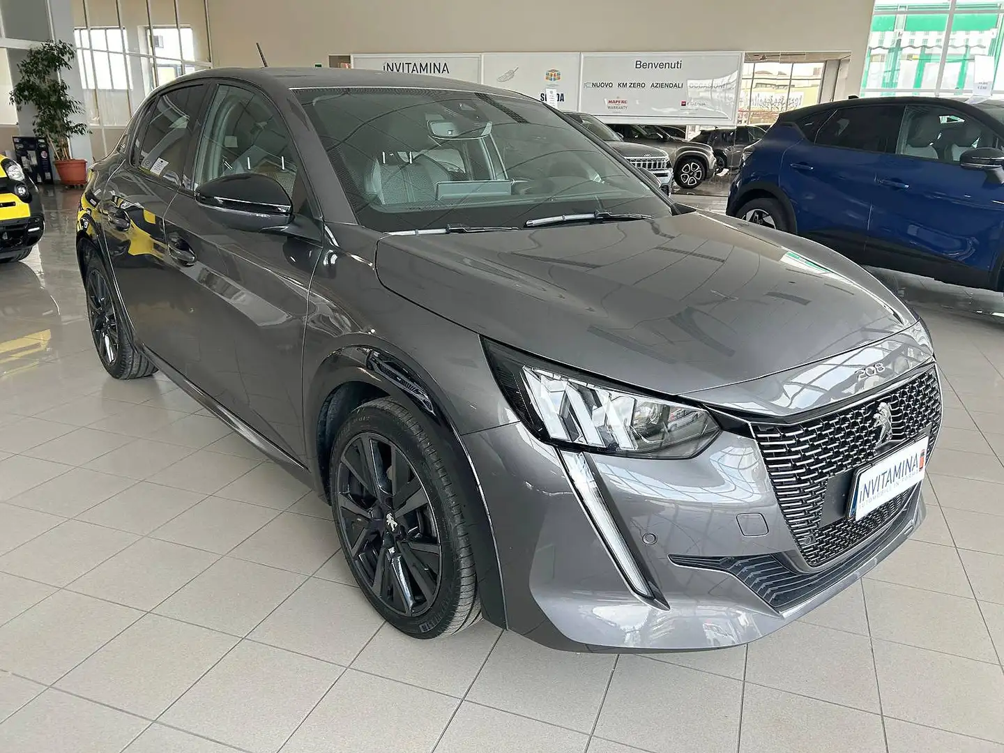 Peugeot 208 1.2 puretech GT s&s 100cv Gris - 1