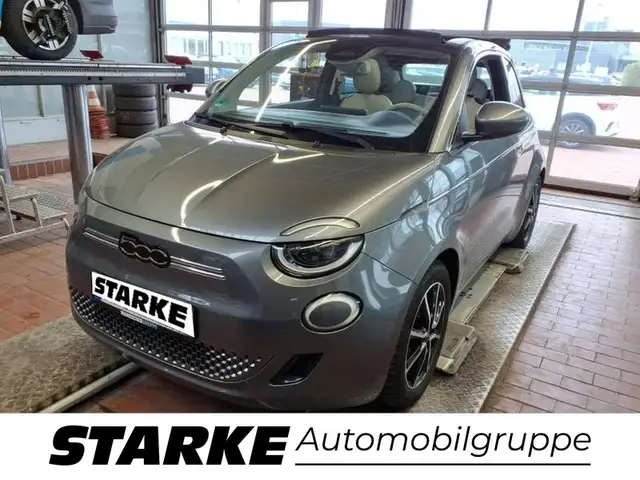 Fiat 500e 500 e Cabriolet La Prima