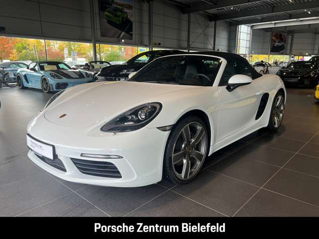 Imagine Porsche Boxster 718 20-Zoll Rückfahrkamera