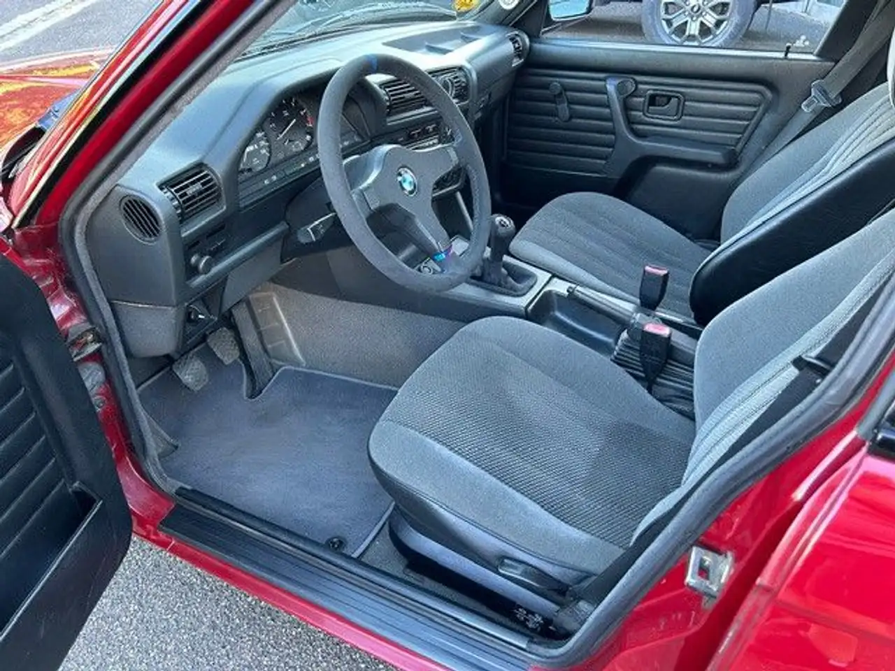 BMW 320 E30, foto 10