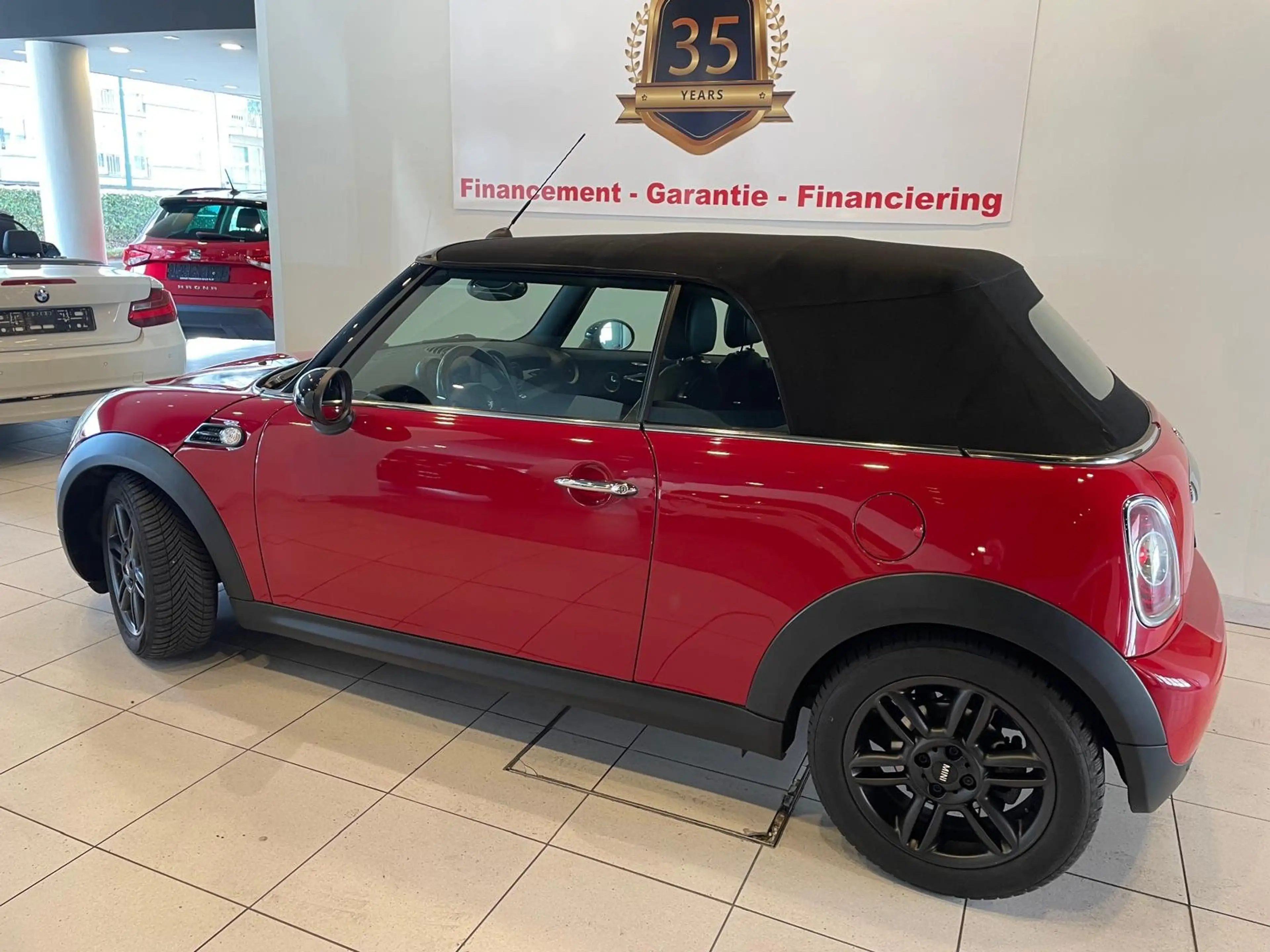 MINI Cooper D Cabrio Cabriolet 1.6 DPF — photo 9